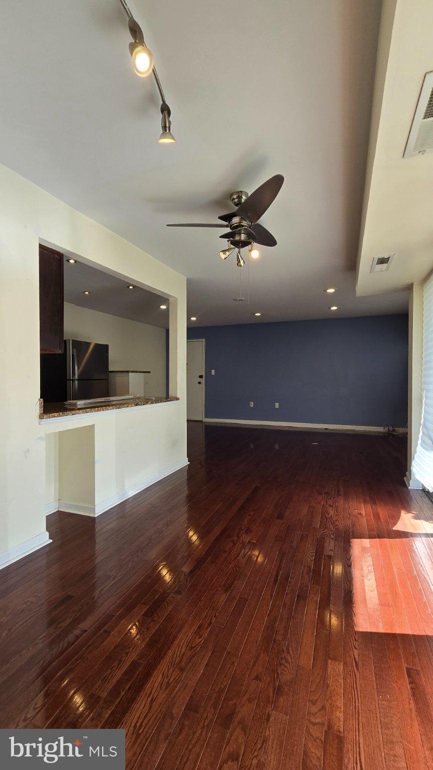 OCCOQUAN RIDGE - Residential