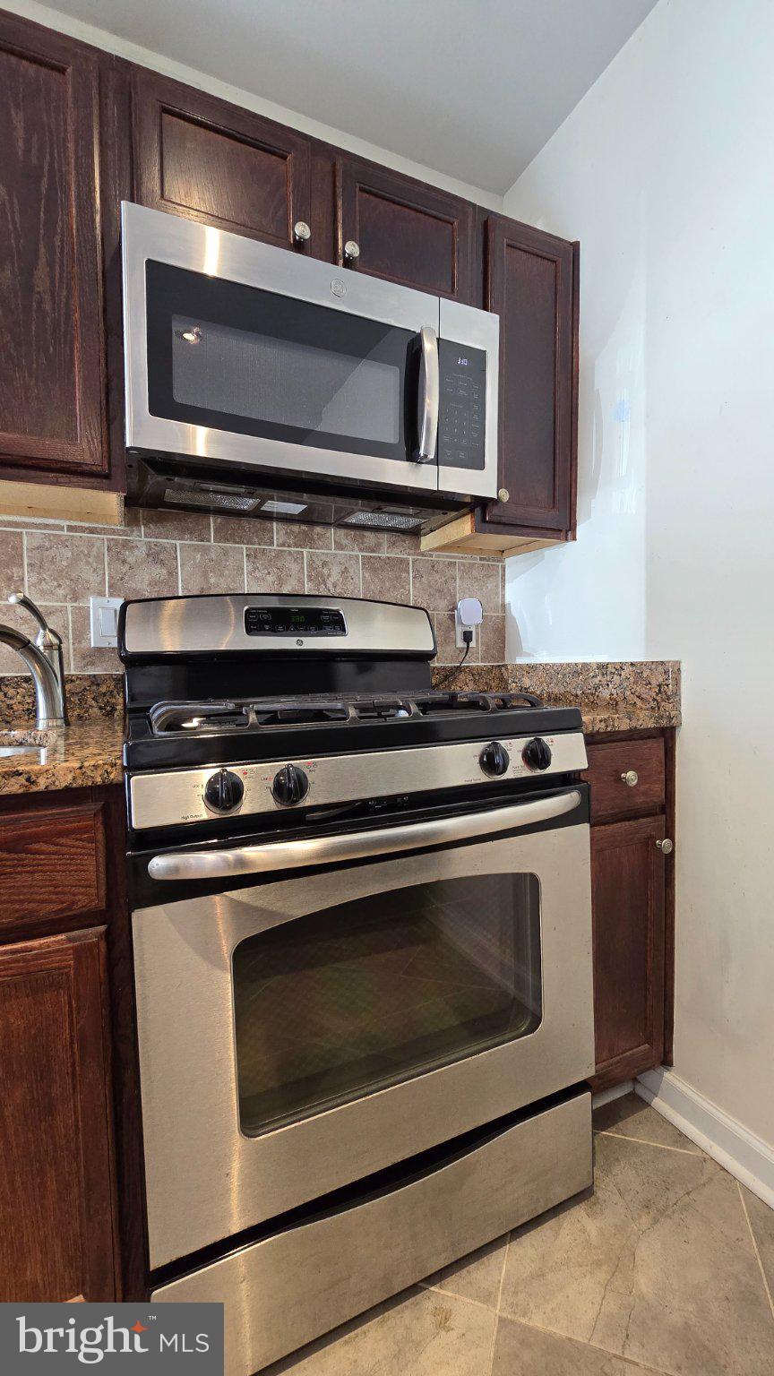 OCCOQUAN RIDGE - Residential