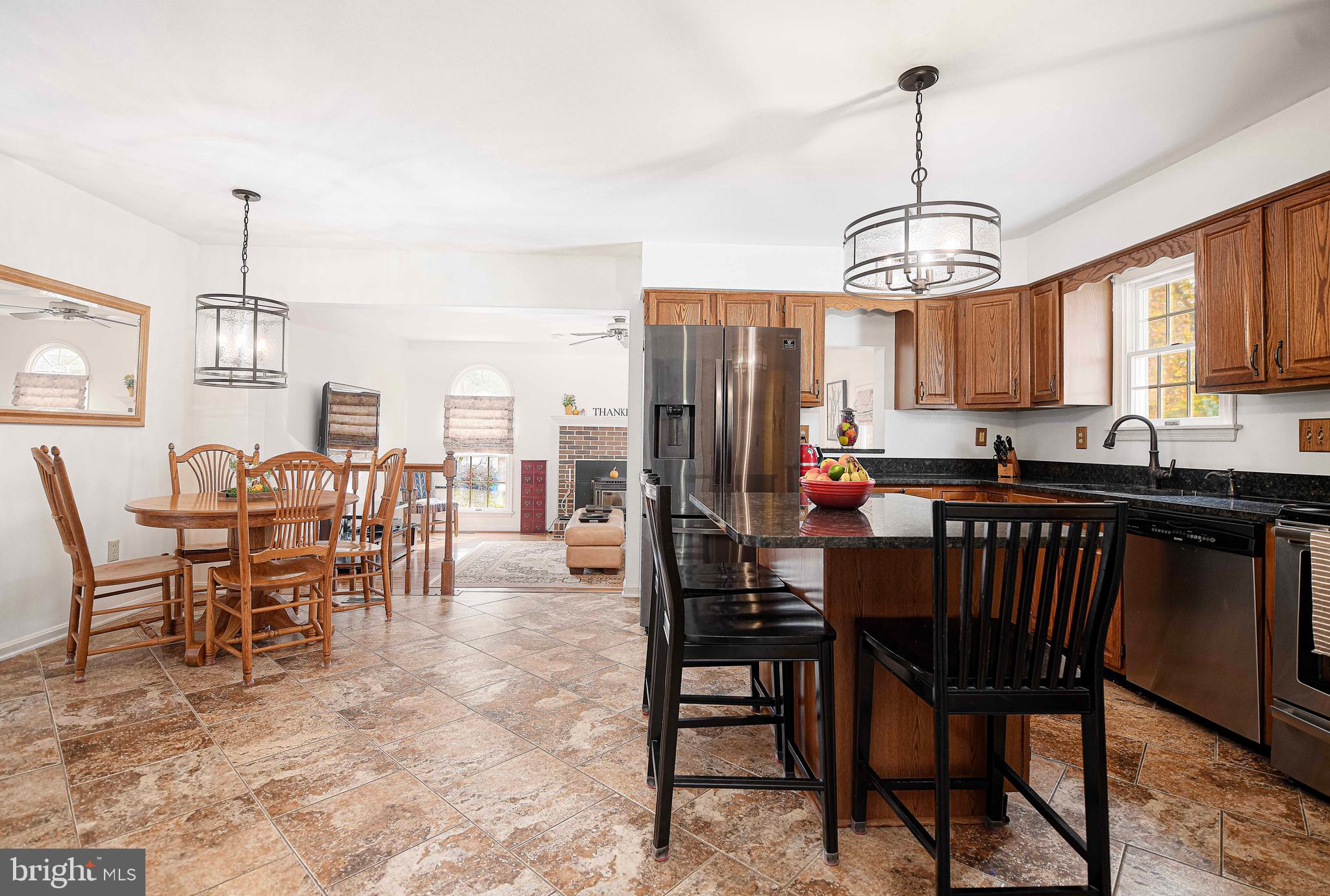 HUNTERS RUN - Residential