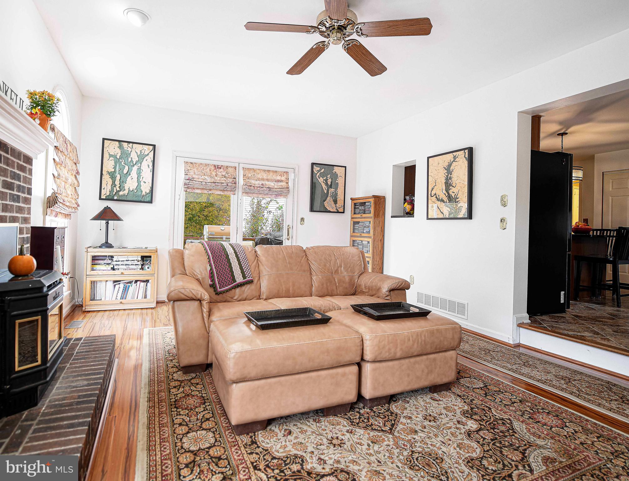 HUNTERS RUN - Residential