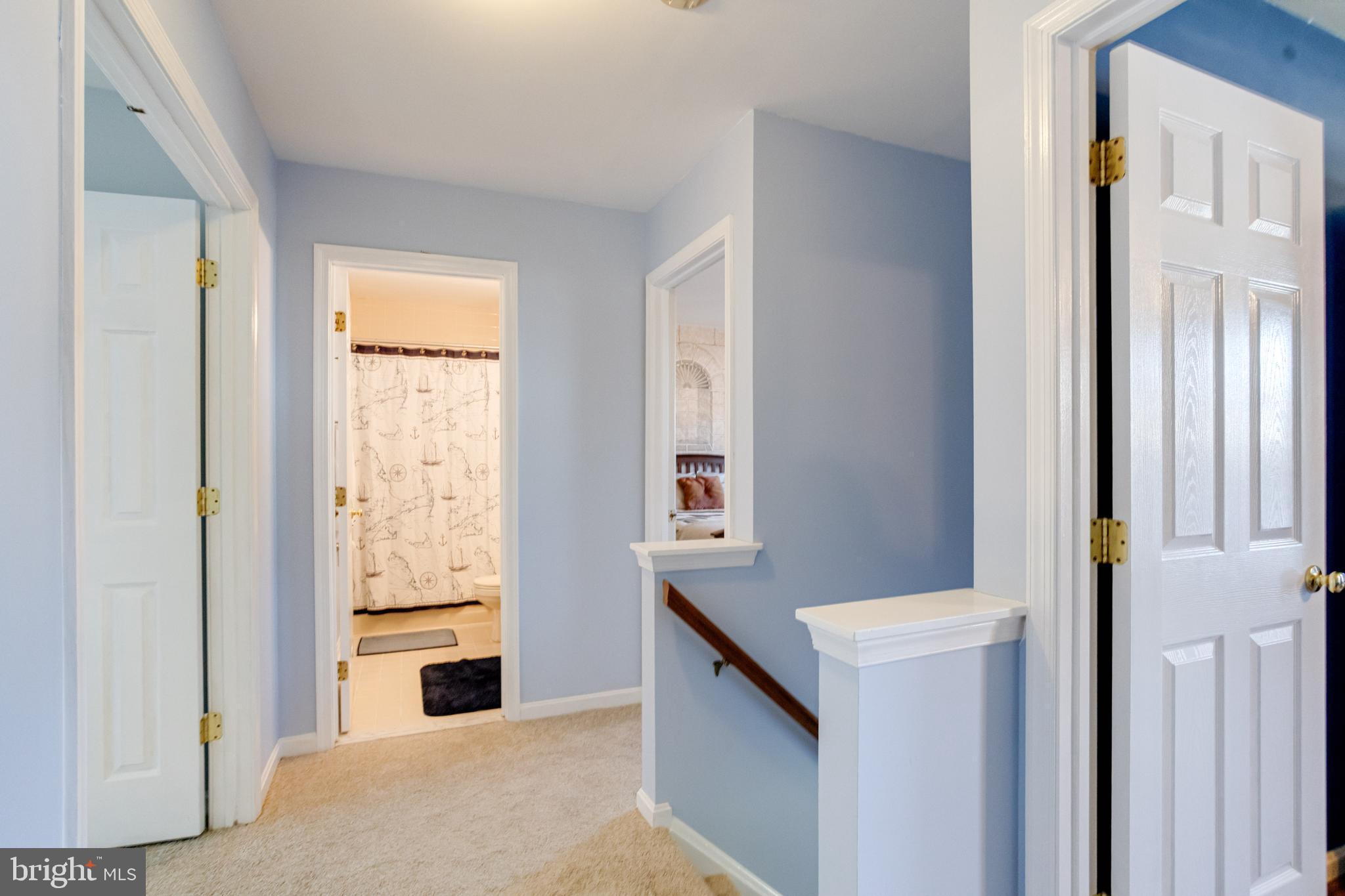 HUNTERS RUN - Residential