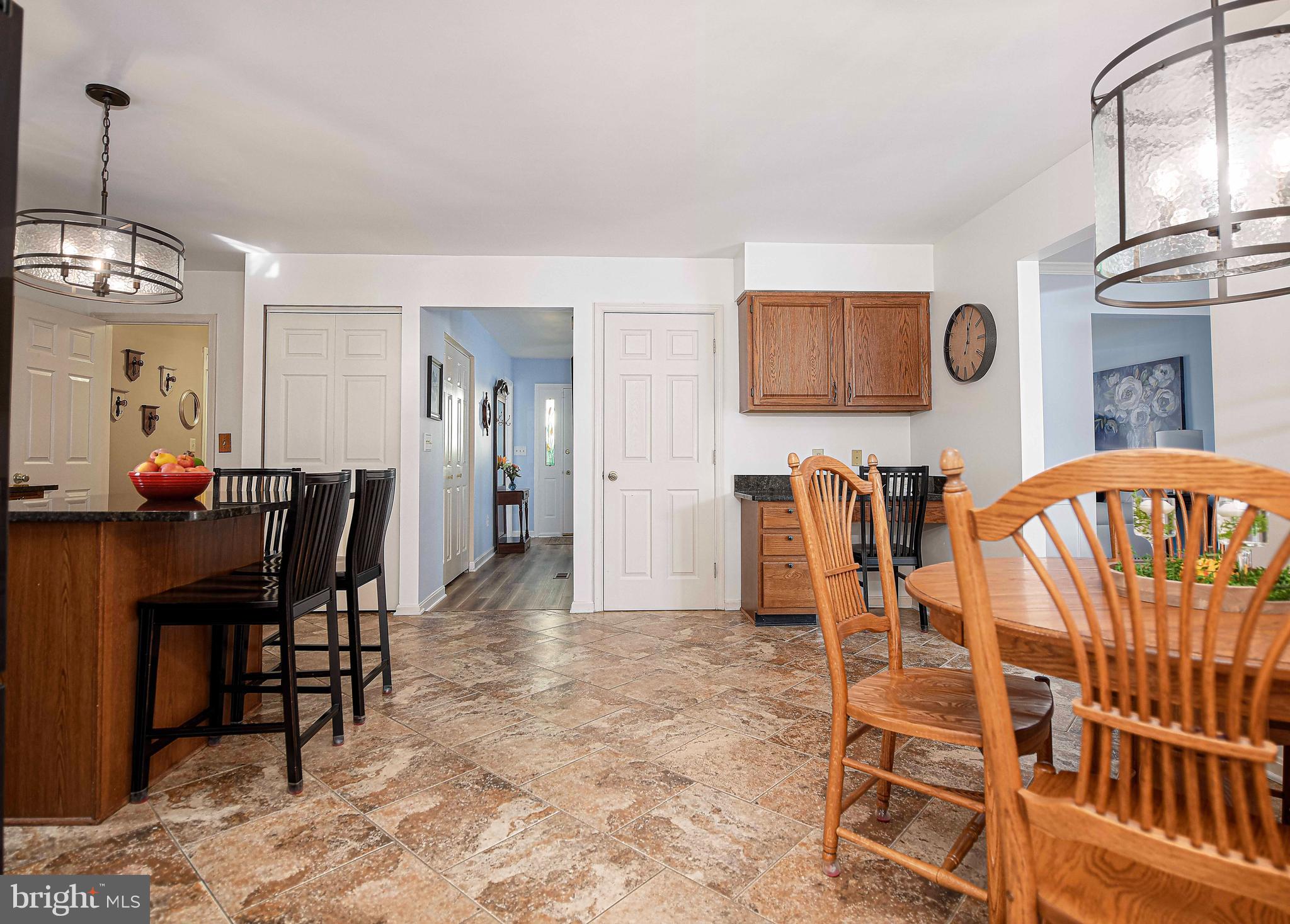 HUNTERS RUN - Residential