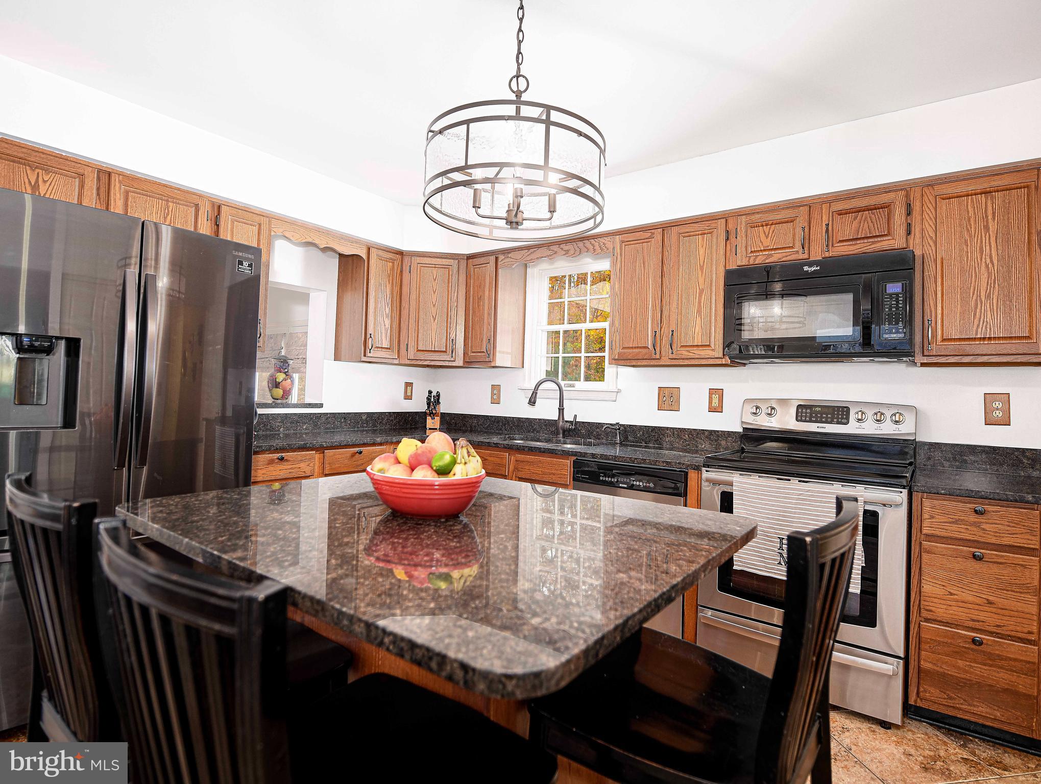 HUNTERS RUN - Residential