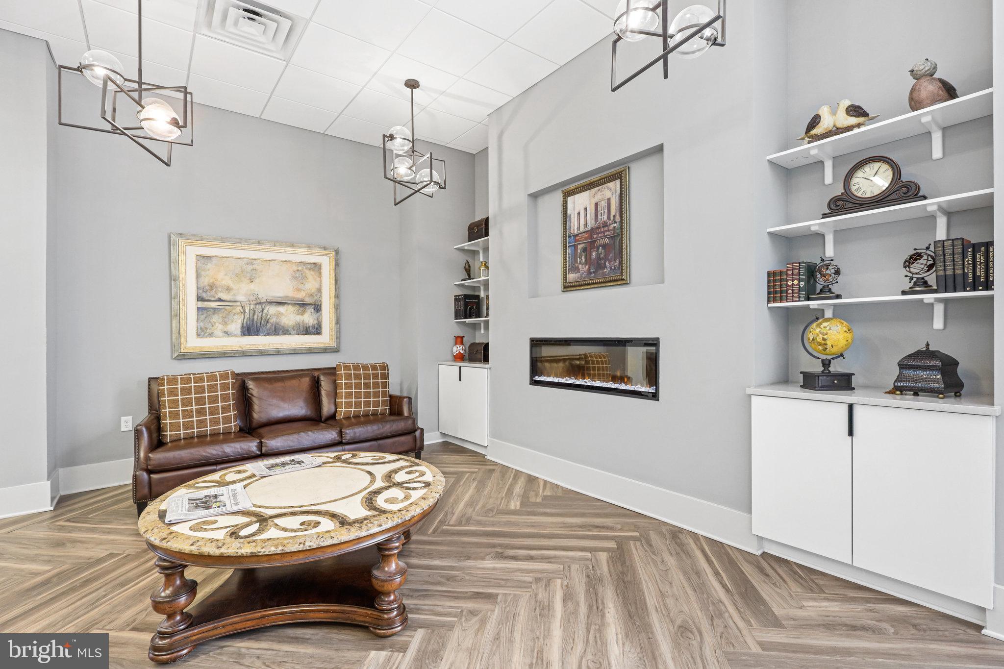 GREENHOUSE - Residential