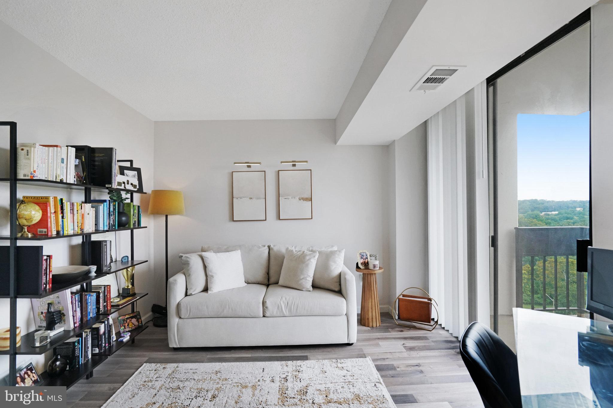 GREENHOUSE - Residential