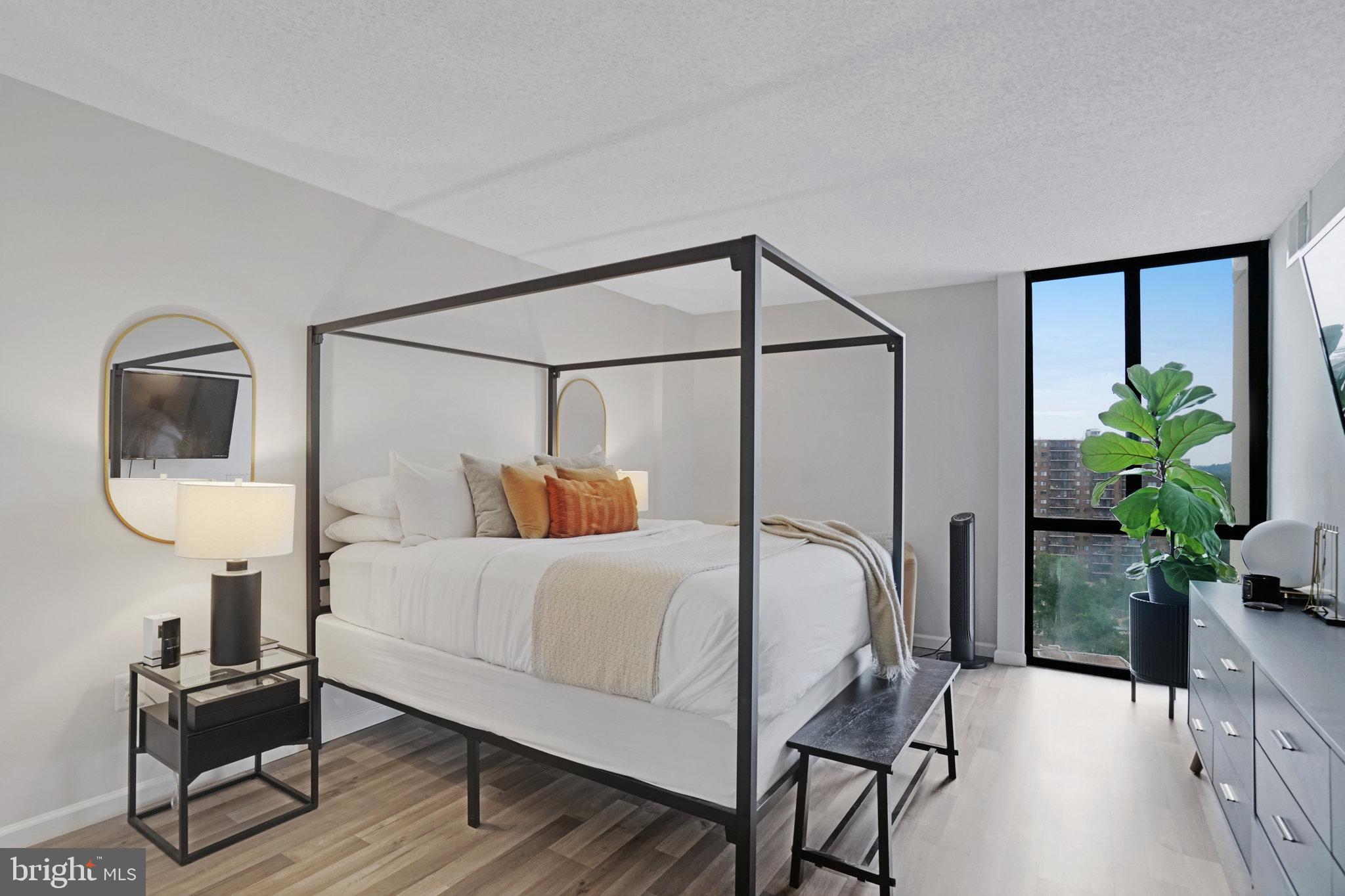 GREENHOUSE - Residential