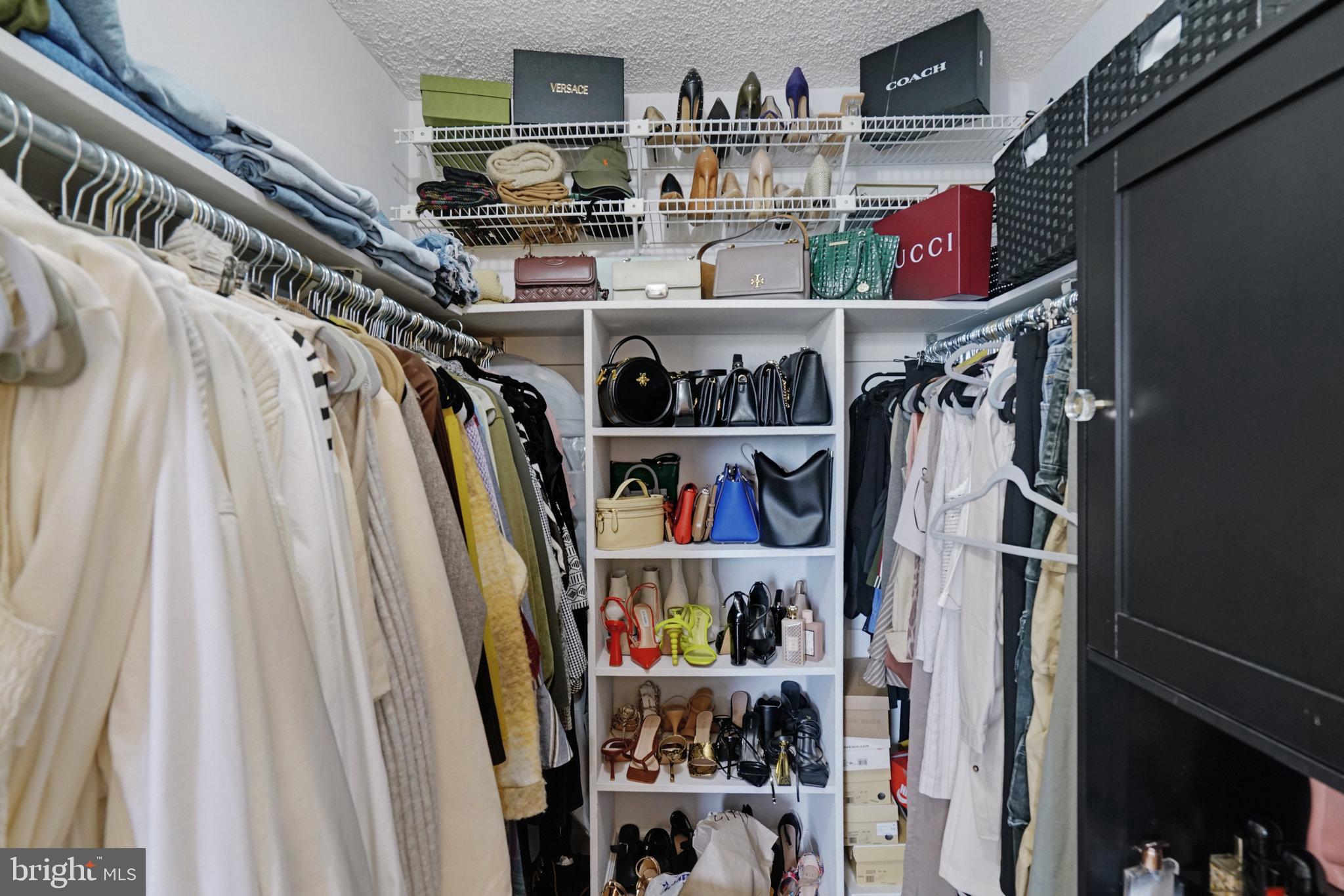 GREENHOUSE - Residential