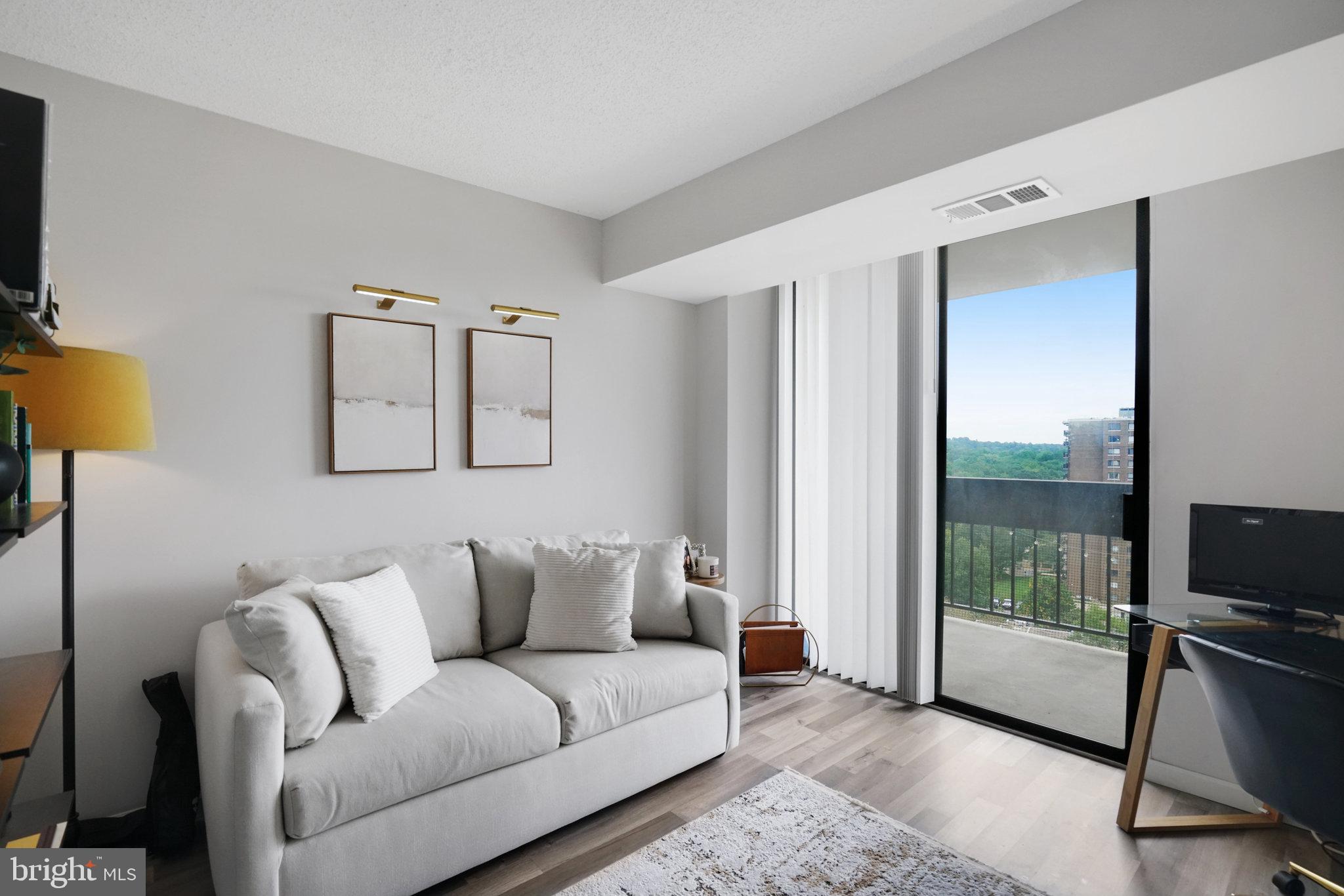 GREENHOUSE - Residential