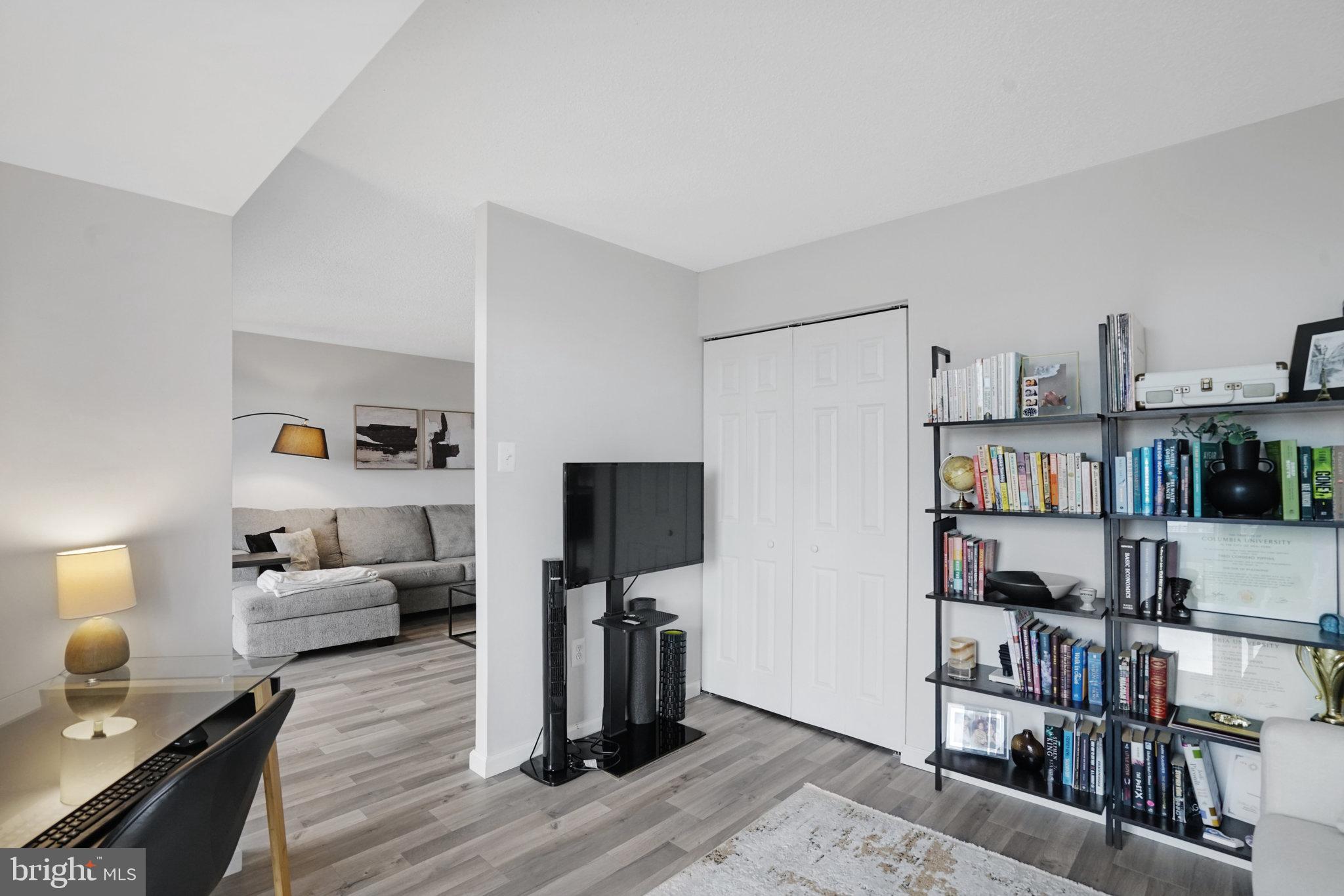 GREENHOUSE - Residential