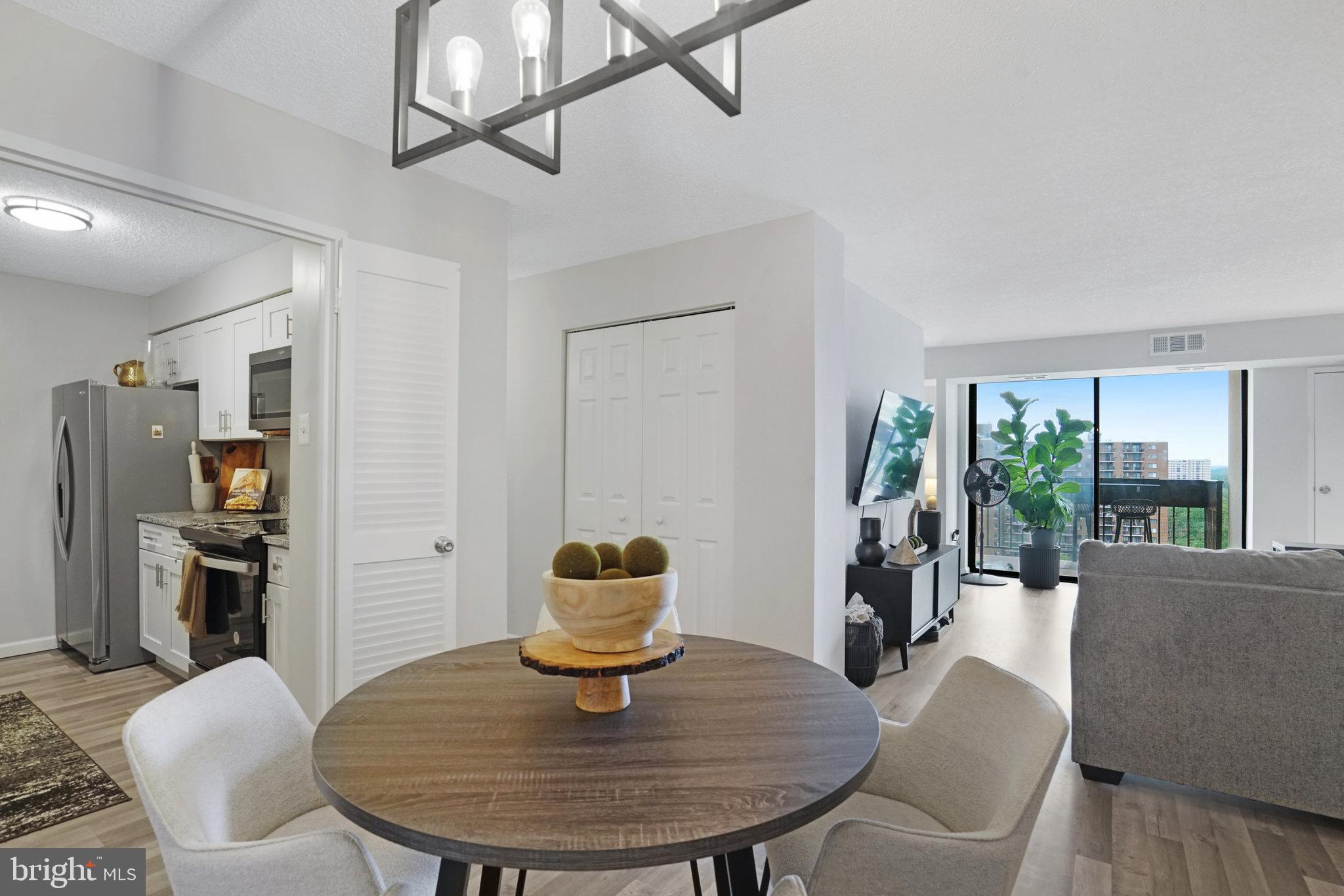 GREENHOUSE - Residential