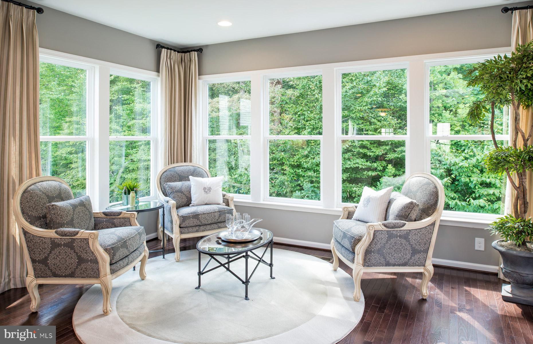 MONTEBELLO - Residential