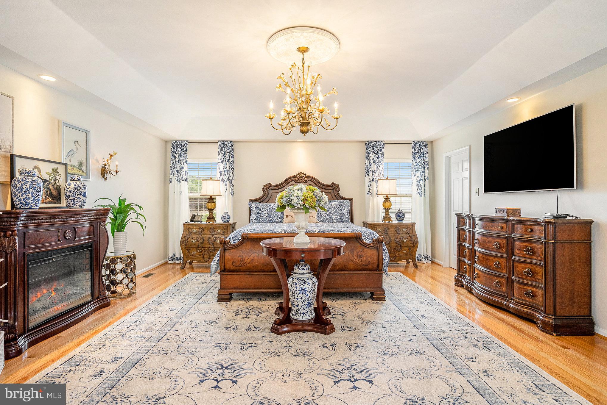 BARRINGTON ESTATES - Residential