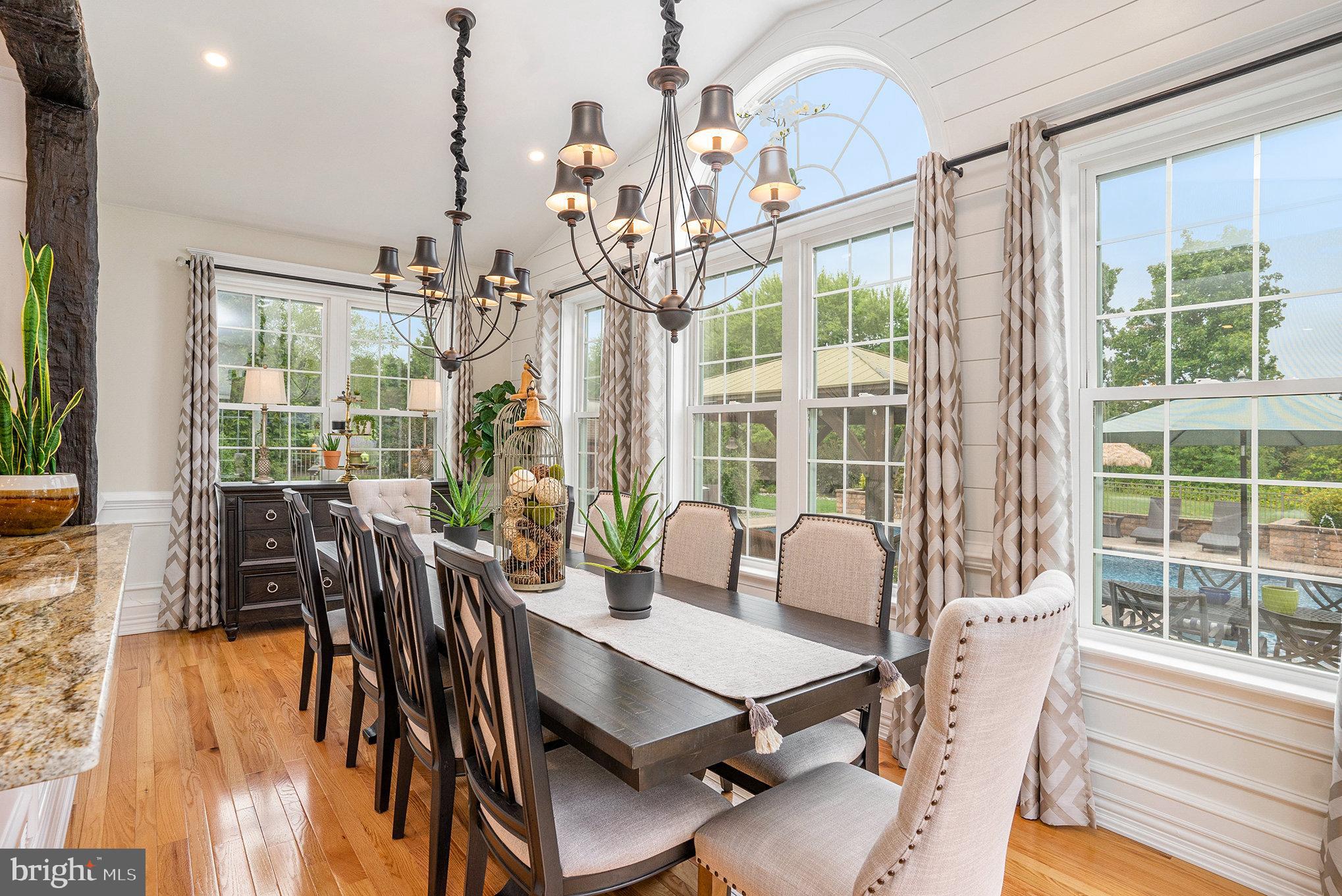 BARRINGTON ESTATES - Residential