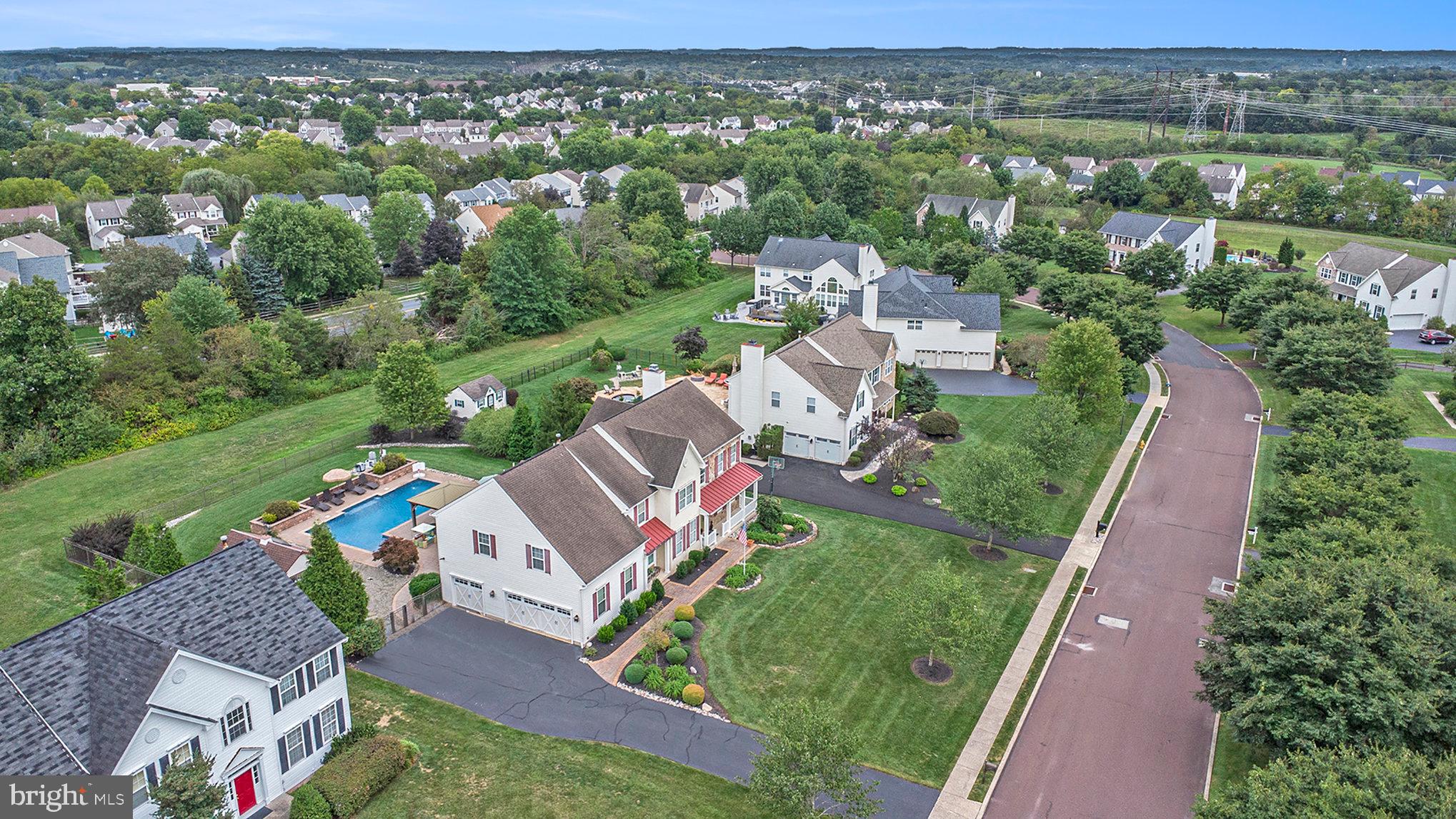 BARRINGTON ESTATES - Residential