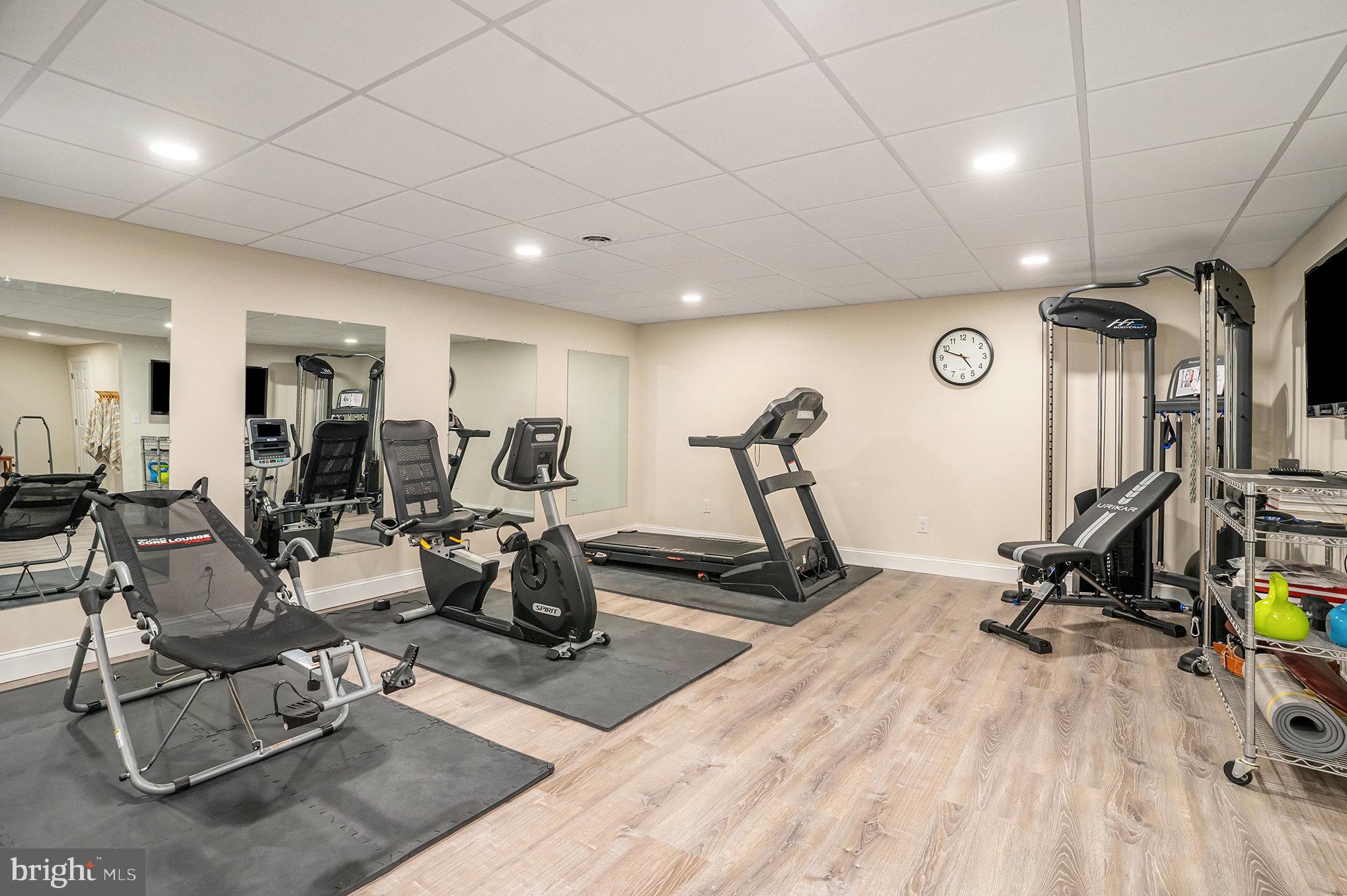 BARRINGTON ESTATES - Residential