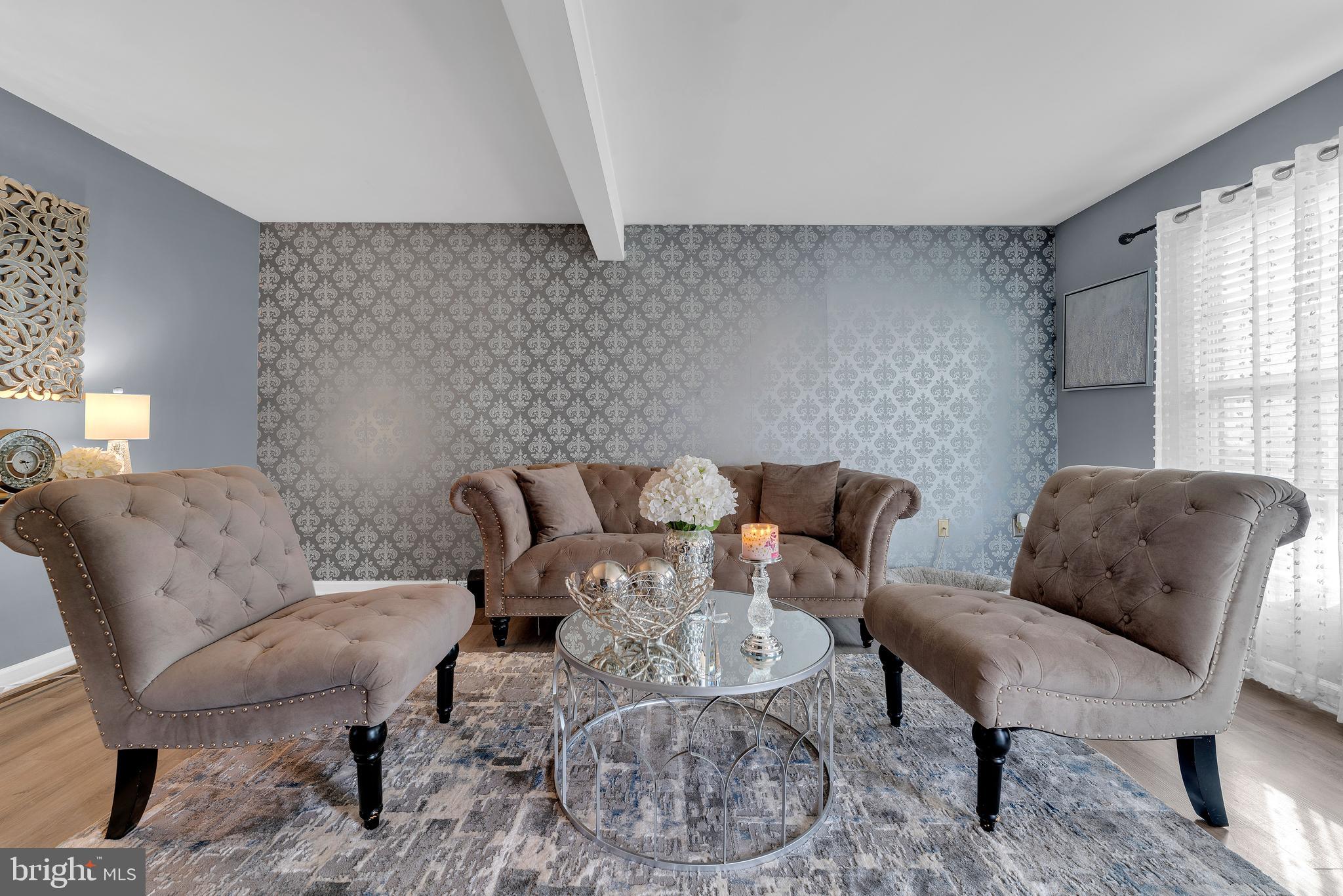 LAKEWOOD EST SUB - Residential Lease