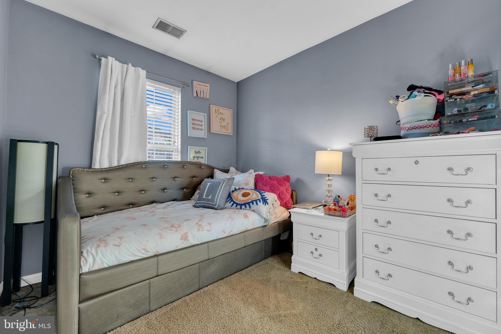 LAKEWOOD EST SUB - Residential Lease