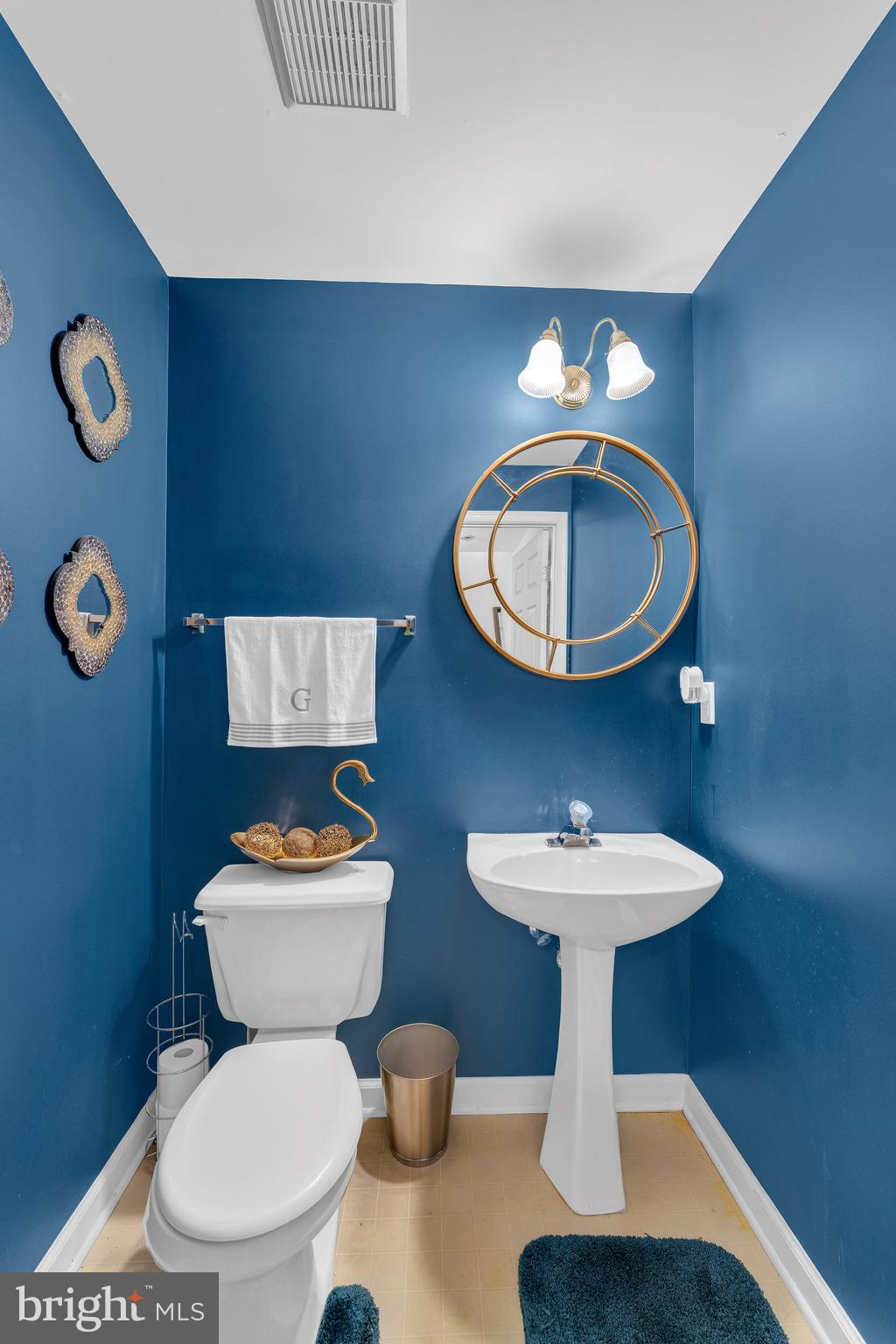 LAKEWOOD EST SUB - Residential Lease