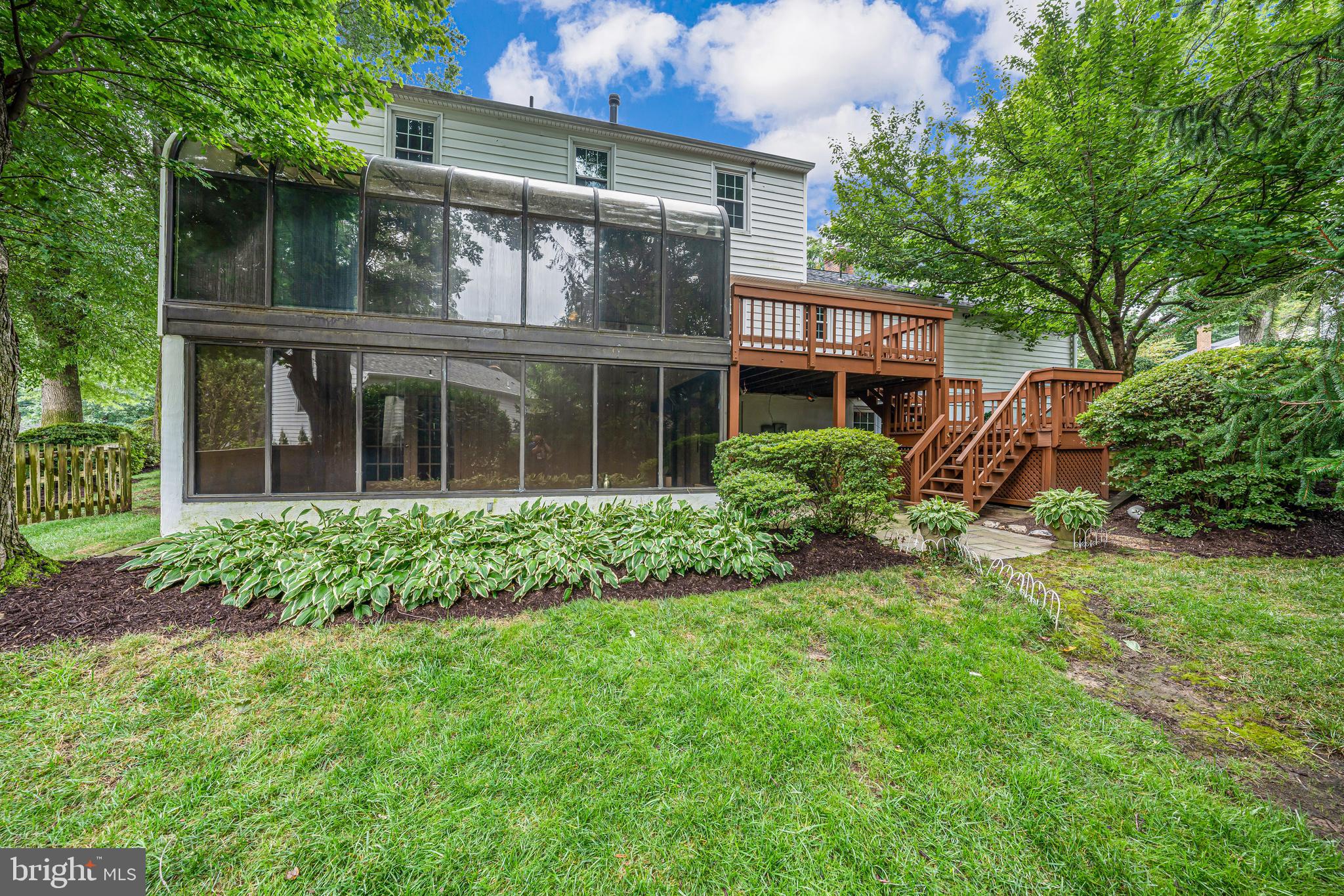 LONG BRANCH - Residential