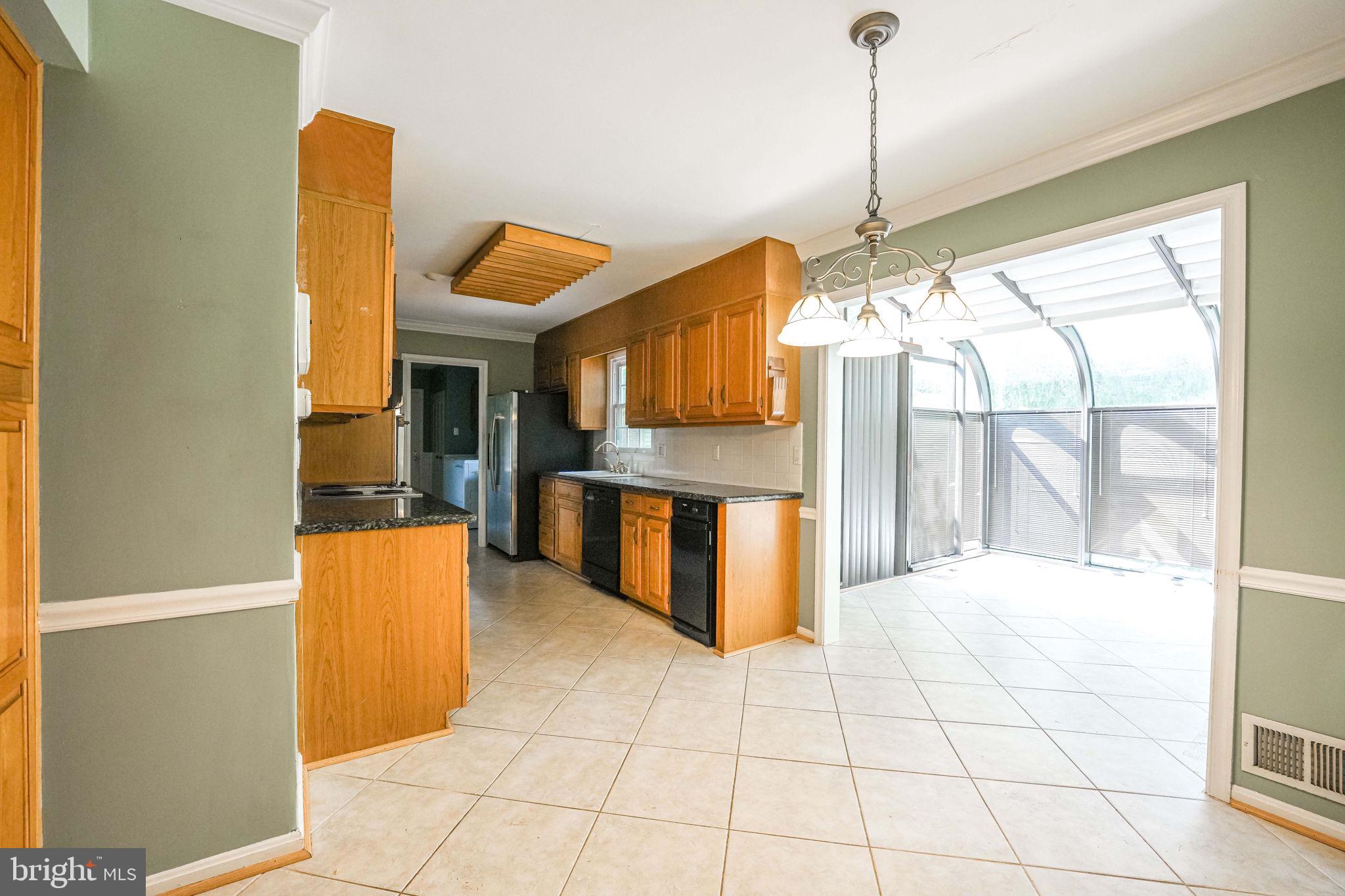 LONG BRANCH - Residential