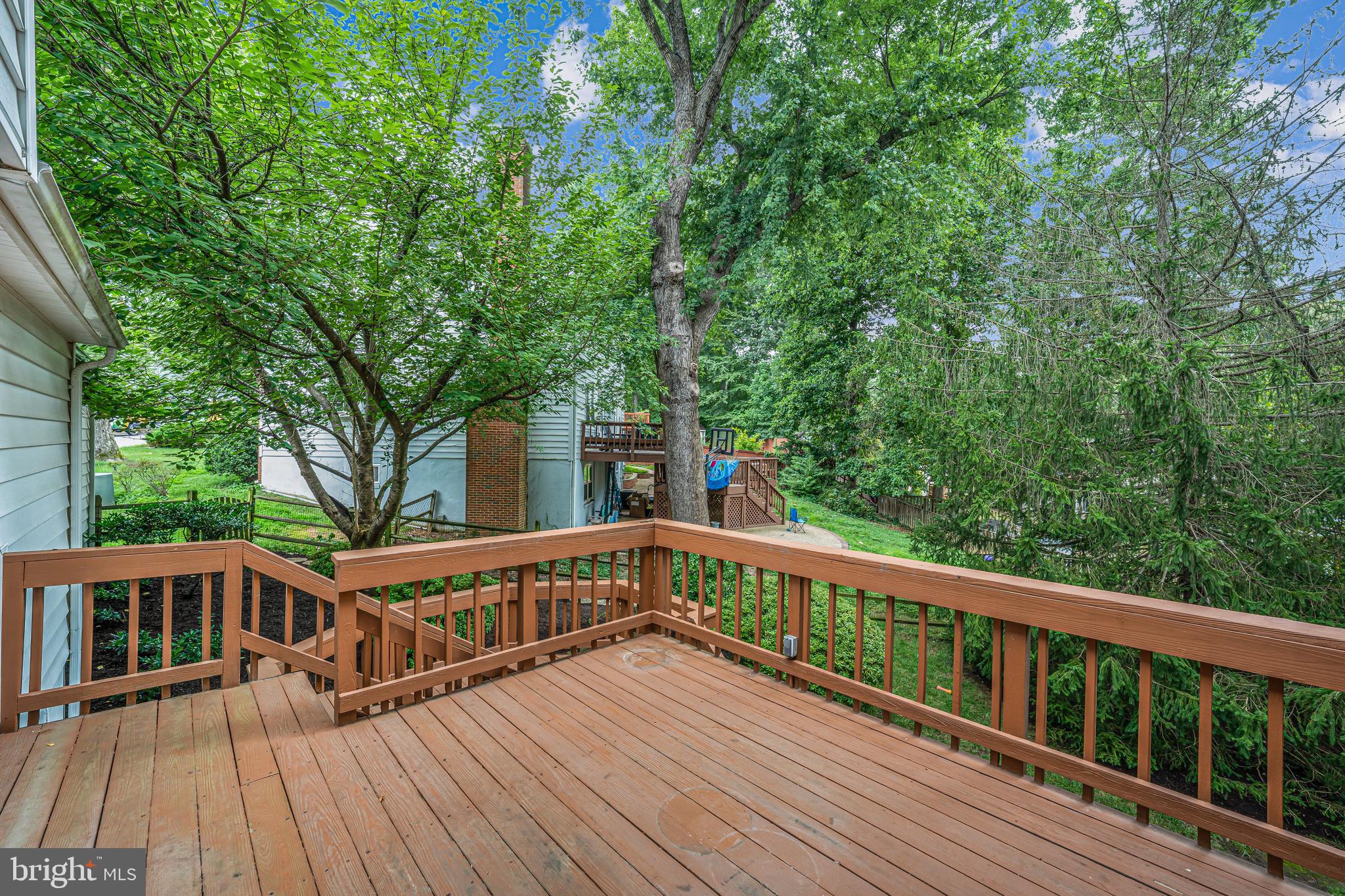 LONG BRANCH - Residential