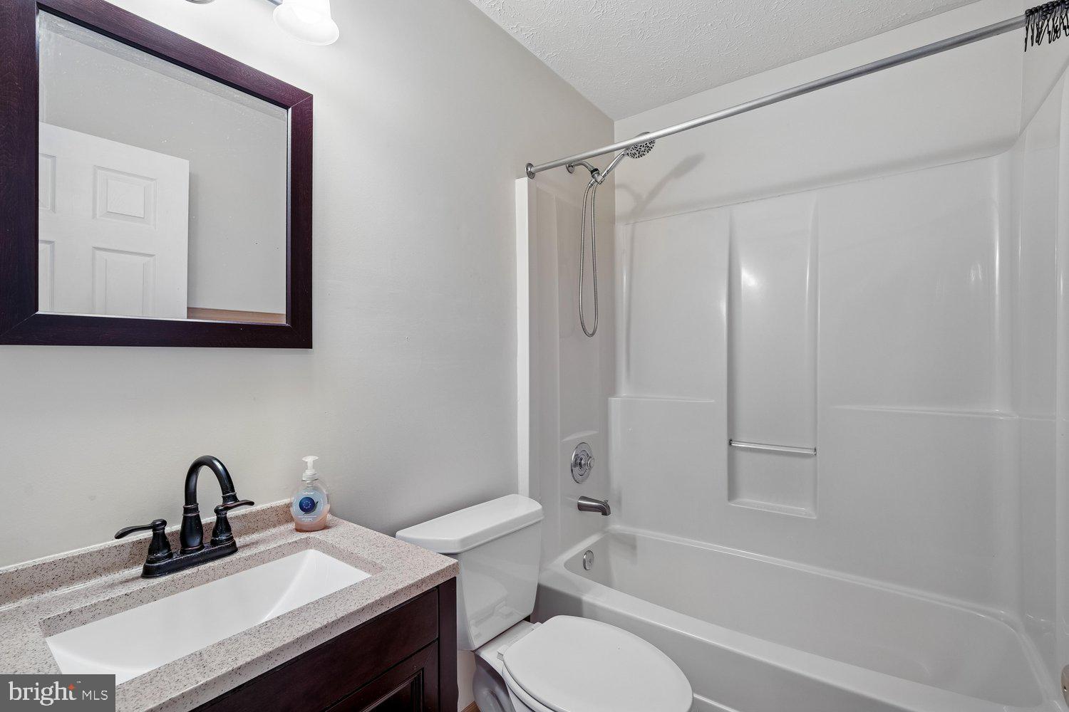 HARBOR VALLEY ESTATES - Residential