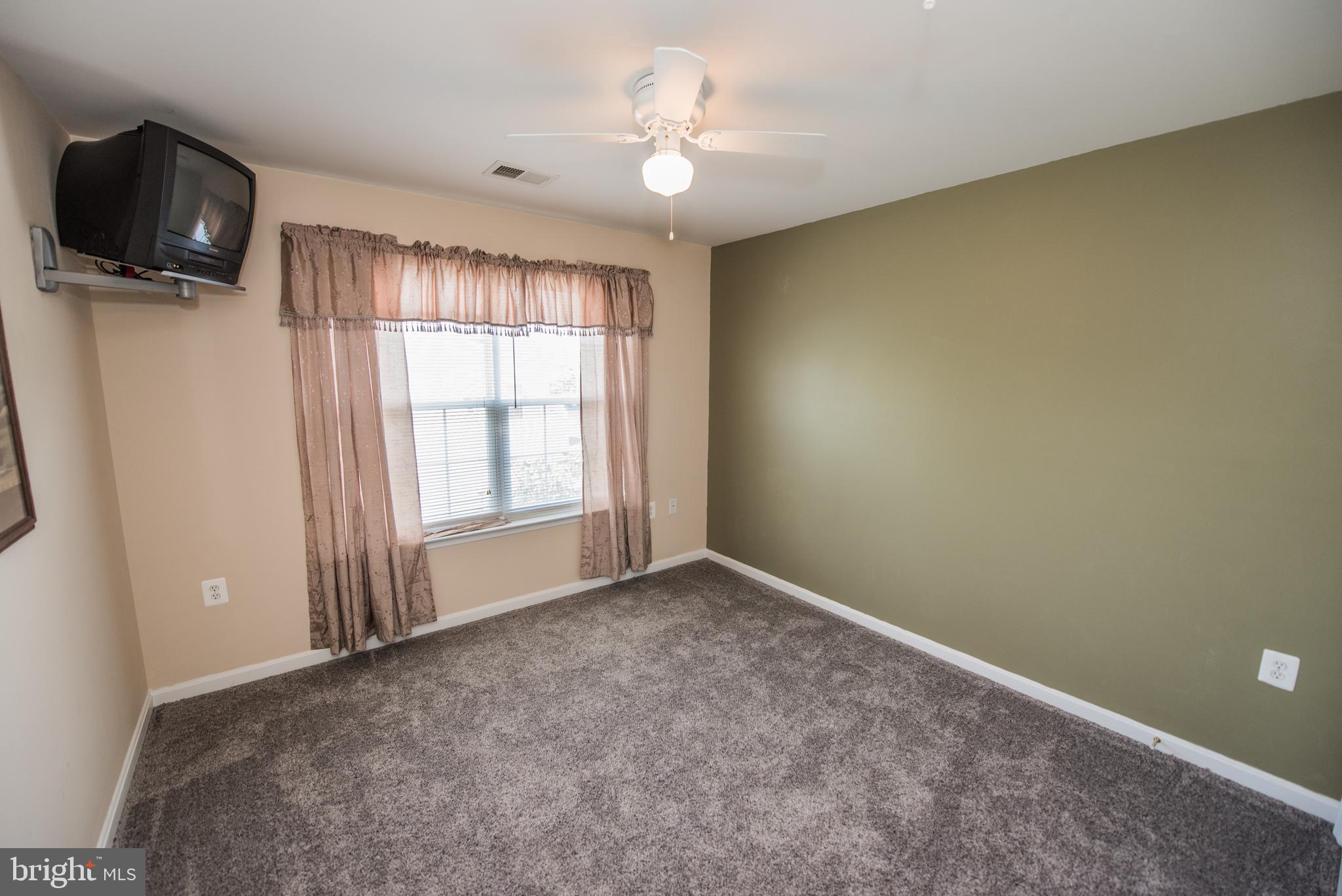 HUNTFIELD - Residential