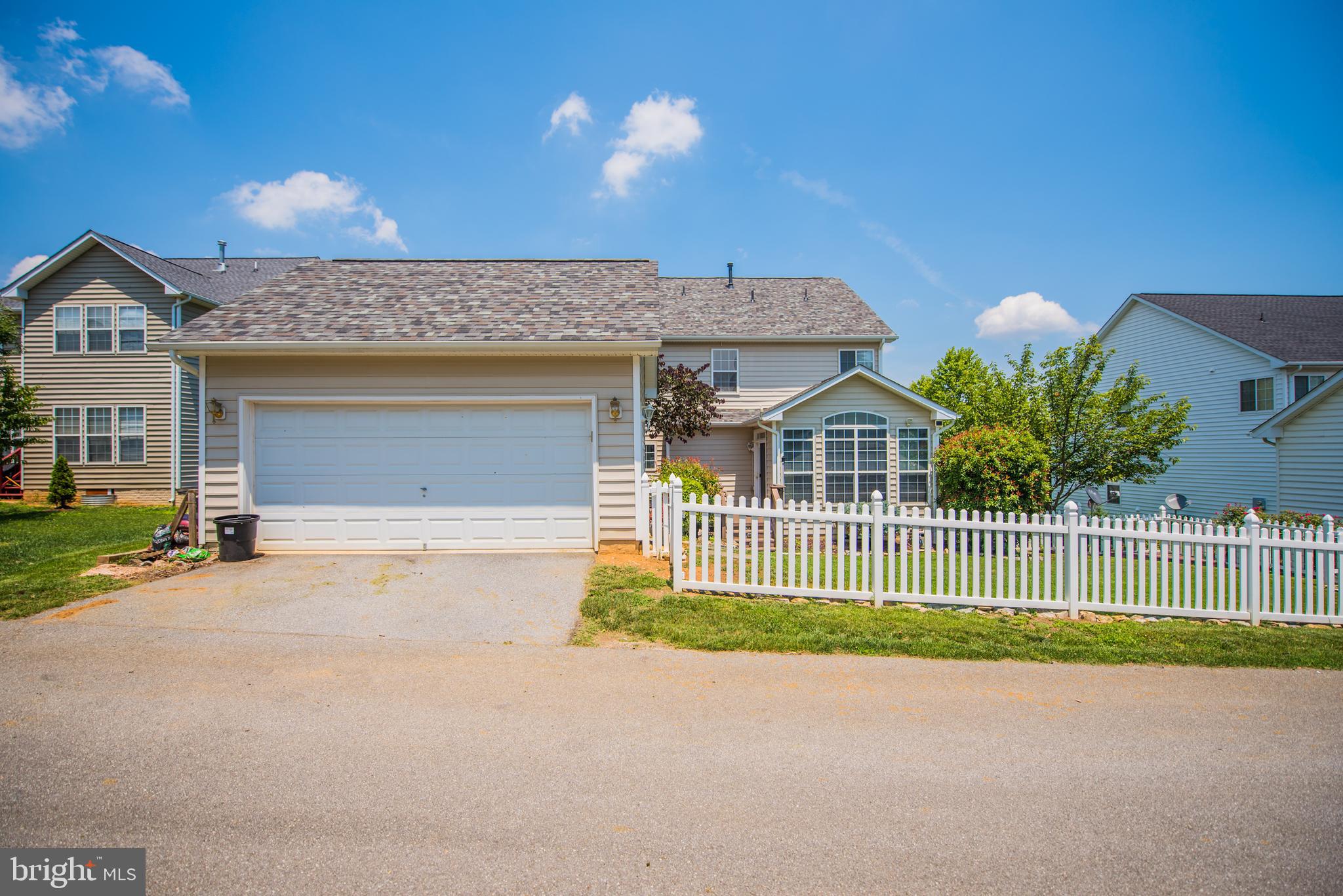 HUNTFIELD - Residential