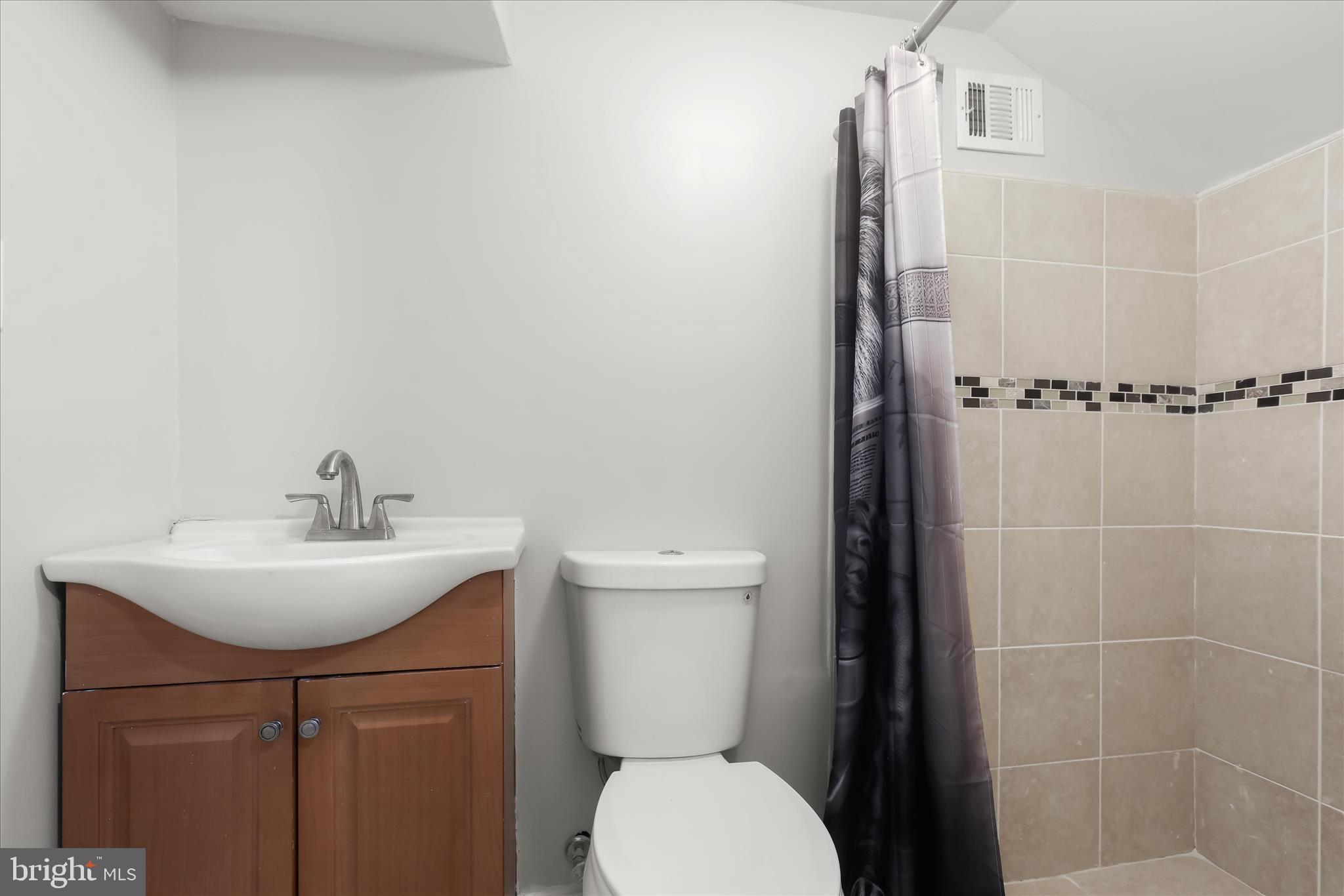 HAMILTON HEIGHTS - Residential