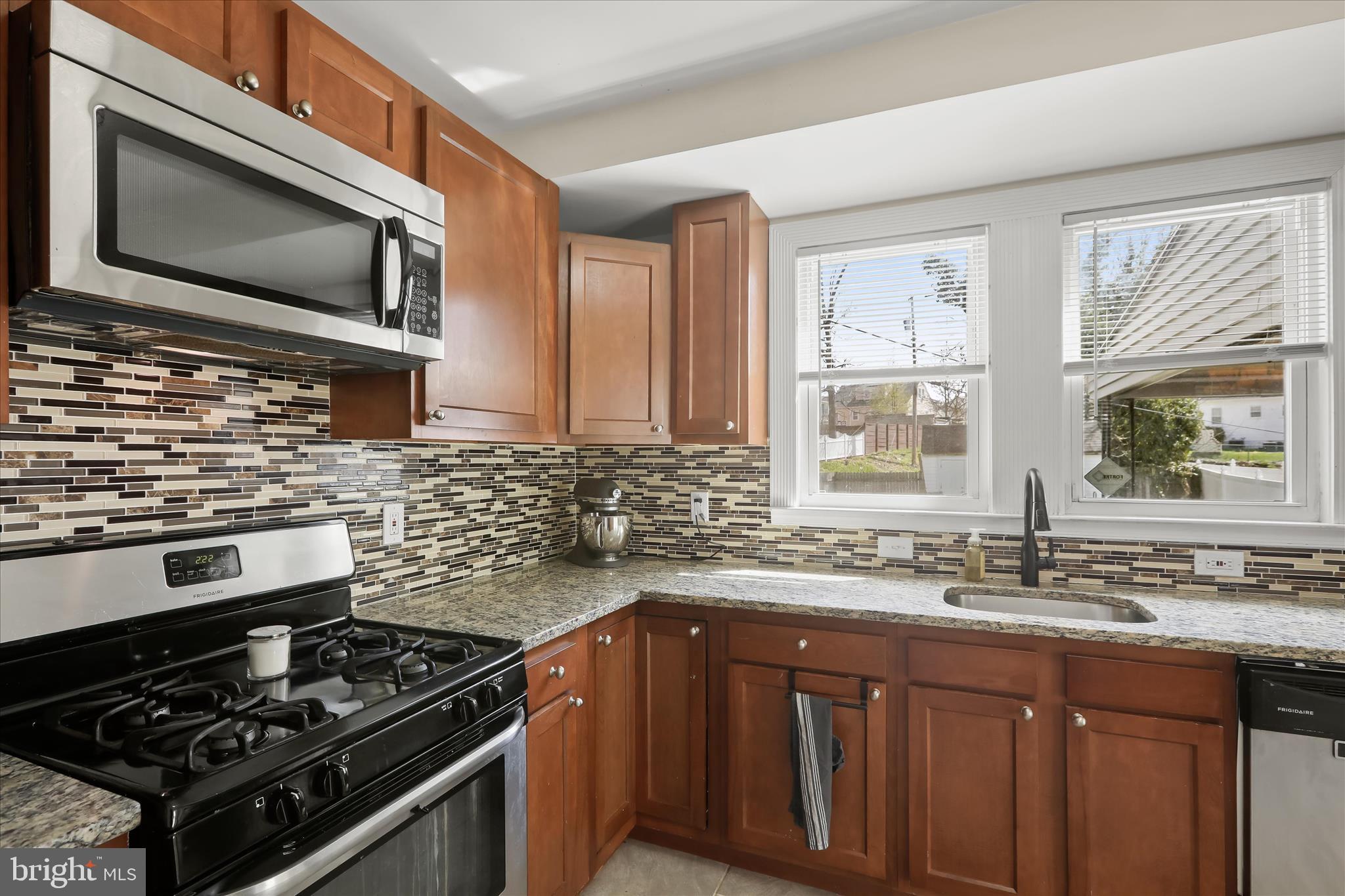 HAMILTON HEIGHTS - Residential