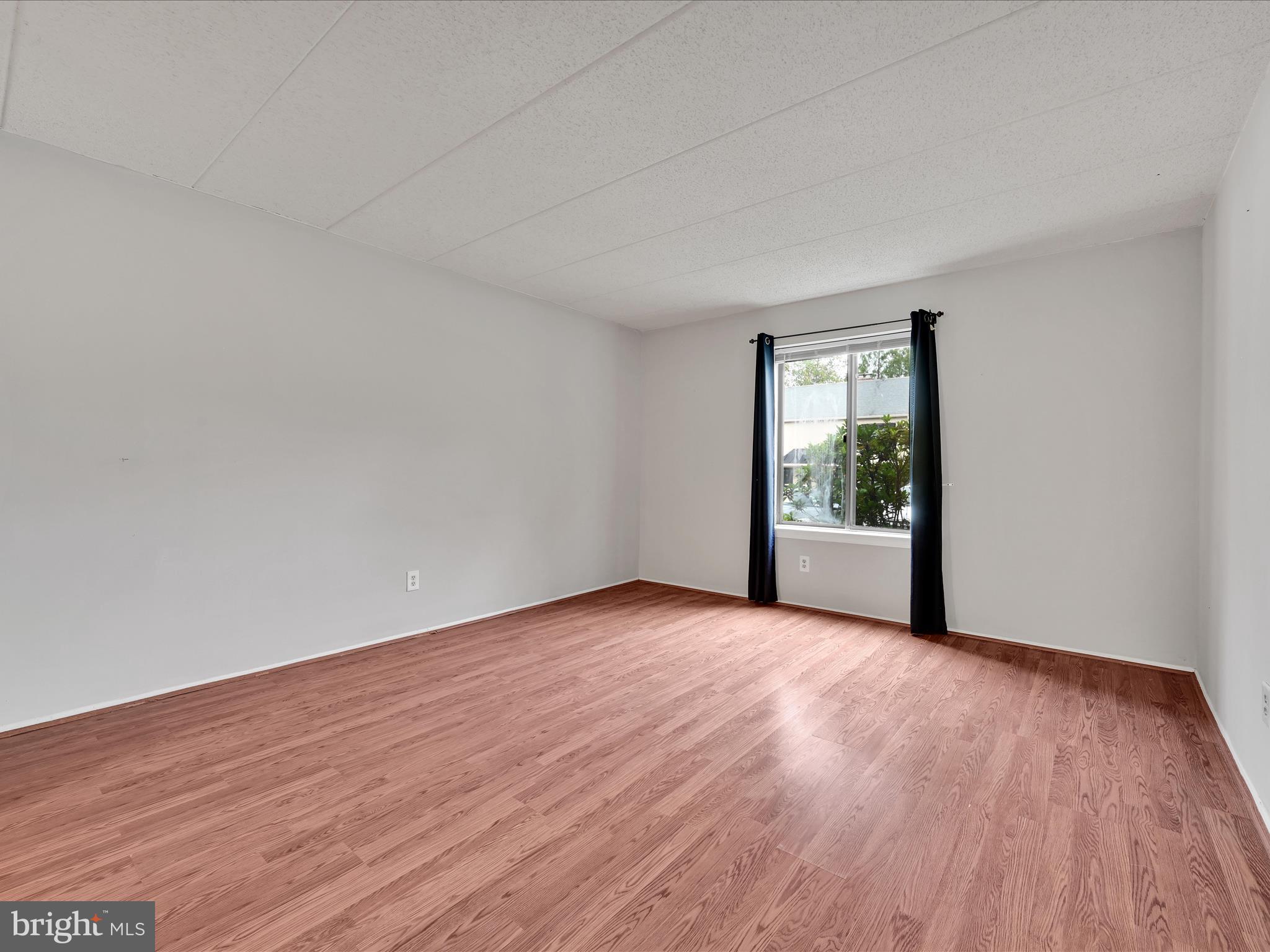 DEVON GREEN - Residential Lease