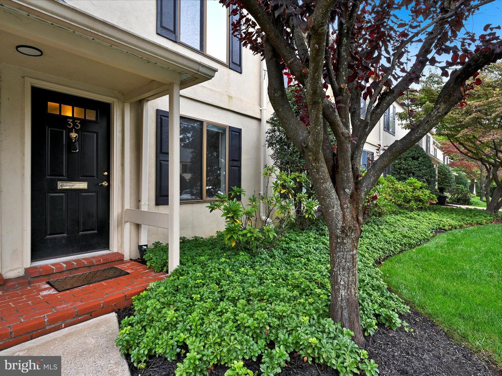 Photo of 411 W Conestoga Road #33, DEVON, PA 19333 (MLS # PACT2111936)