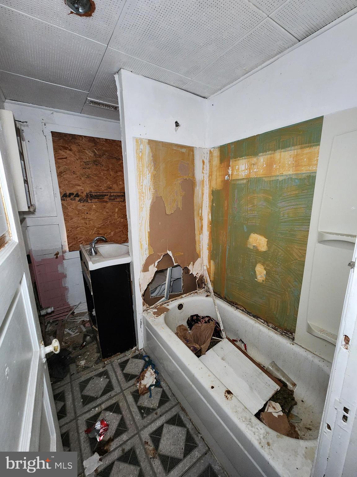 CURTIS BAY - Residential