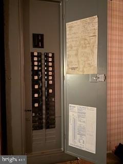 ASHLAND - Residential