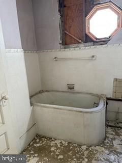 ASHLAND - Residential