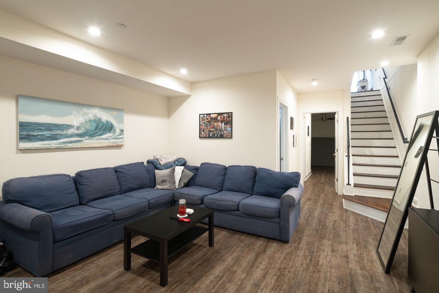 OLDE KENSINGTON - Residential