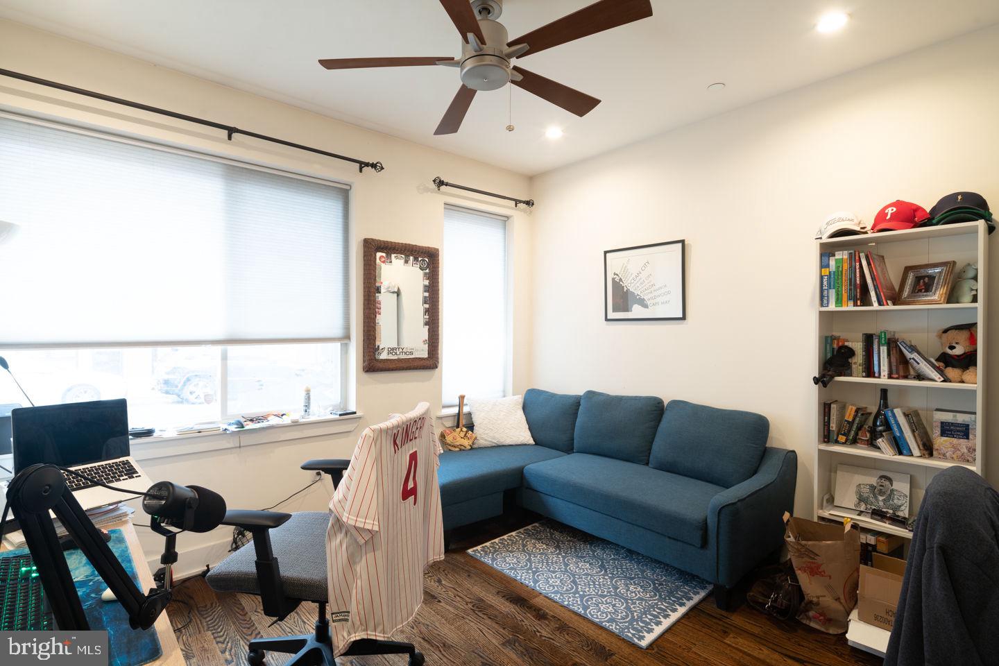 OLDE KENSINGTON - Residential