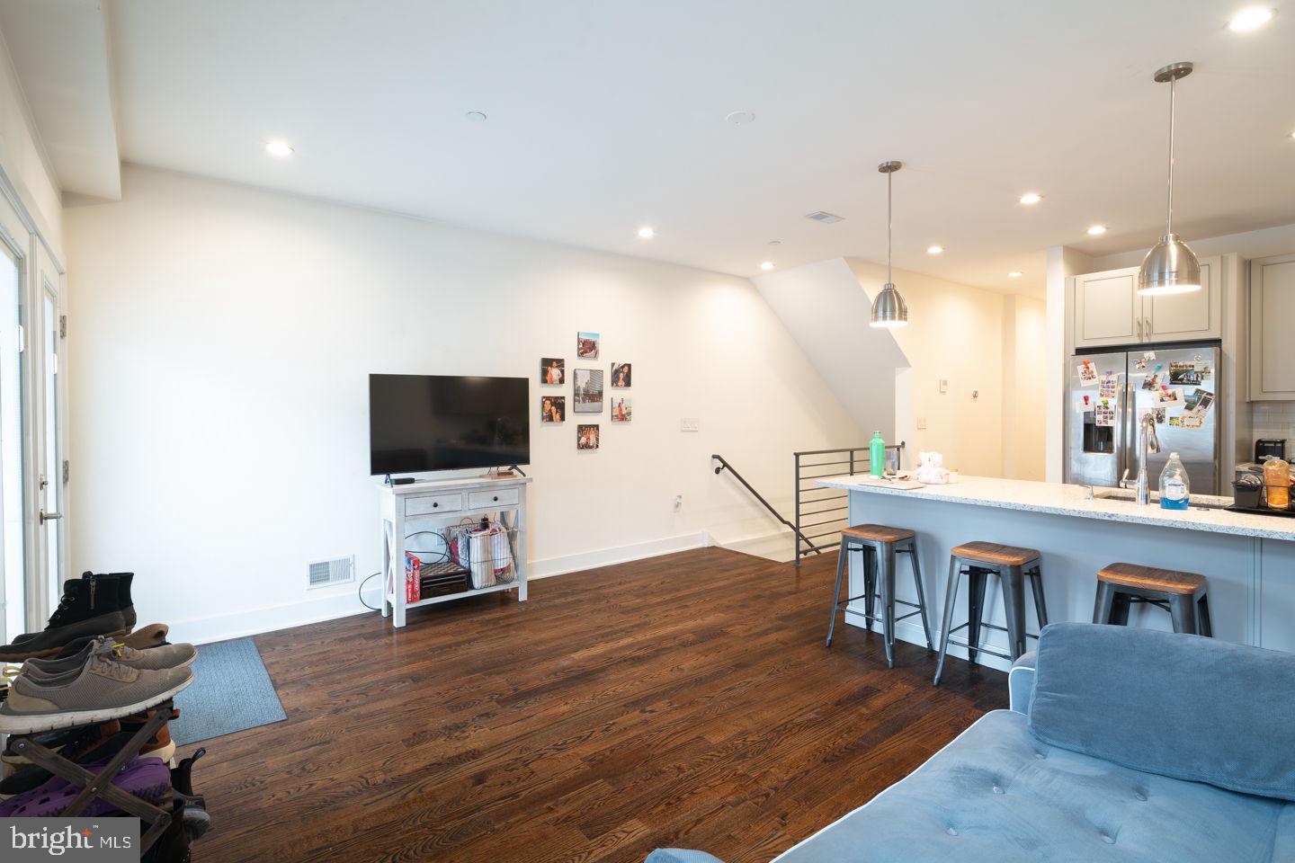 OLDE KENSINGTON - Residential