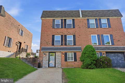 Townhouse For Sale - 232 Greendale Road<br/> PHILADELPHIA, PA 19154