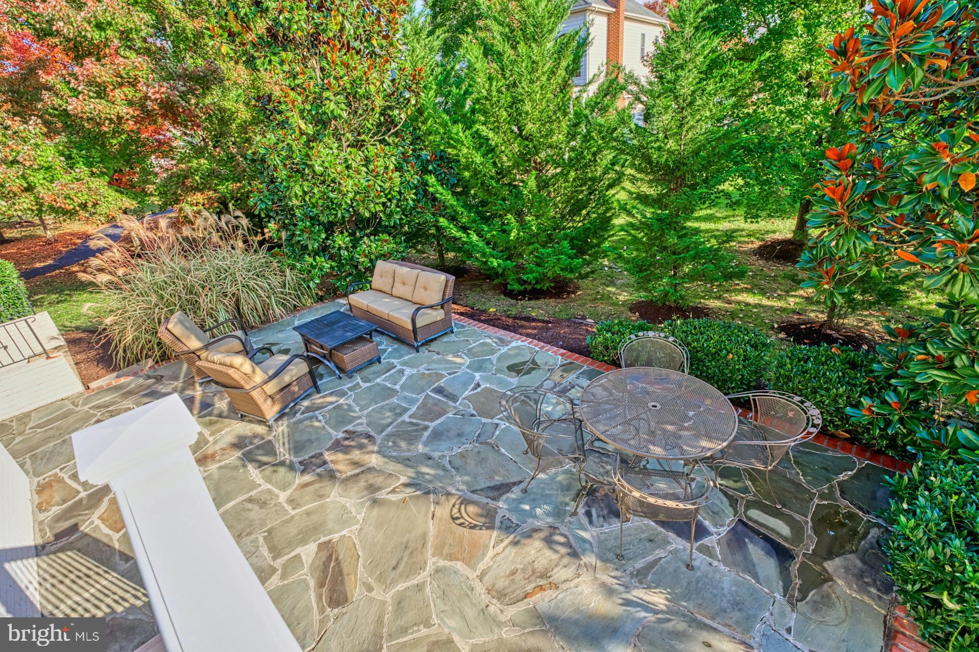 BELMONT COUNTRY CLUB - Residential