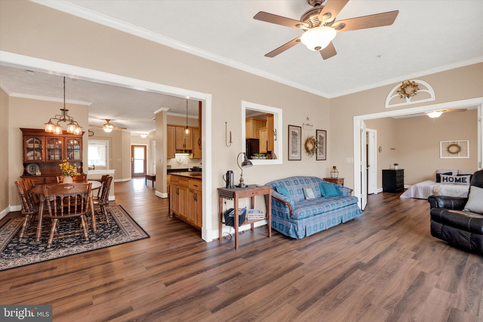 CORTLAND MANOR - Residential