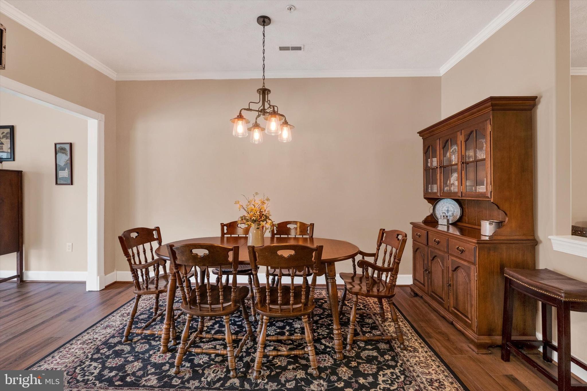 CORTLAND MANOR - Residential