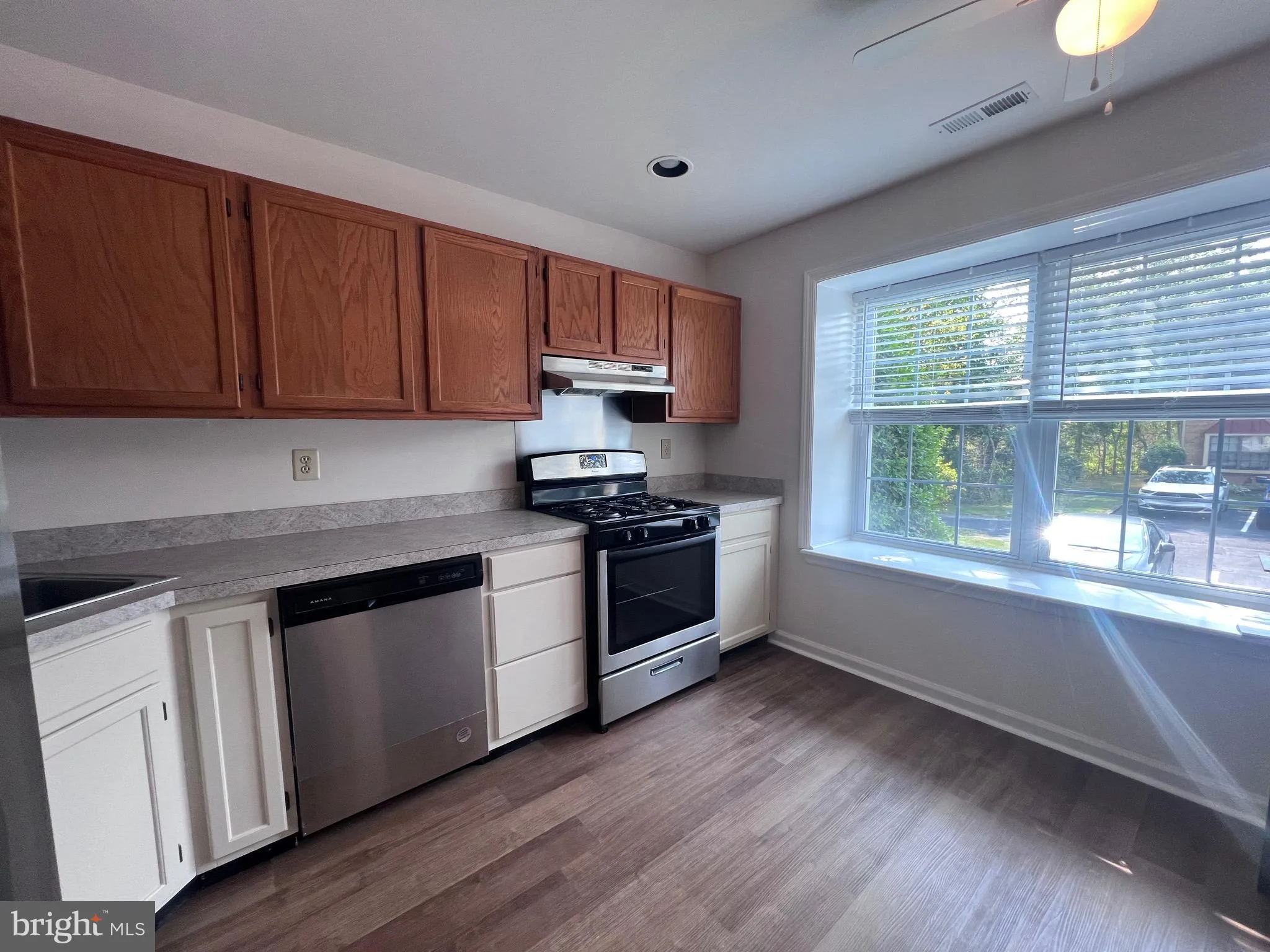 Mays Landing, New Jersey 08330, United States, 2 Bedrooms Bedrooms, ,2 BathroomsBathrooms,Residential,Active,204491