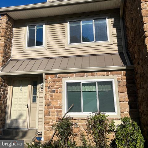 412 CANNON COURT 412 CHESTERBROOK PA 19087