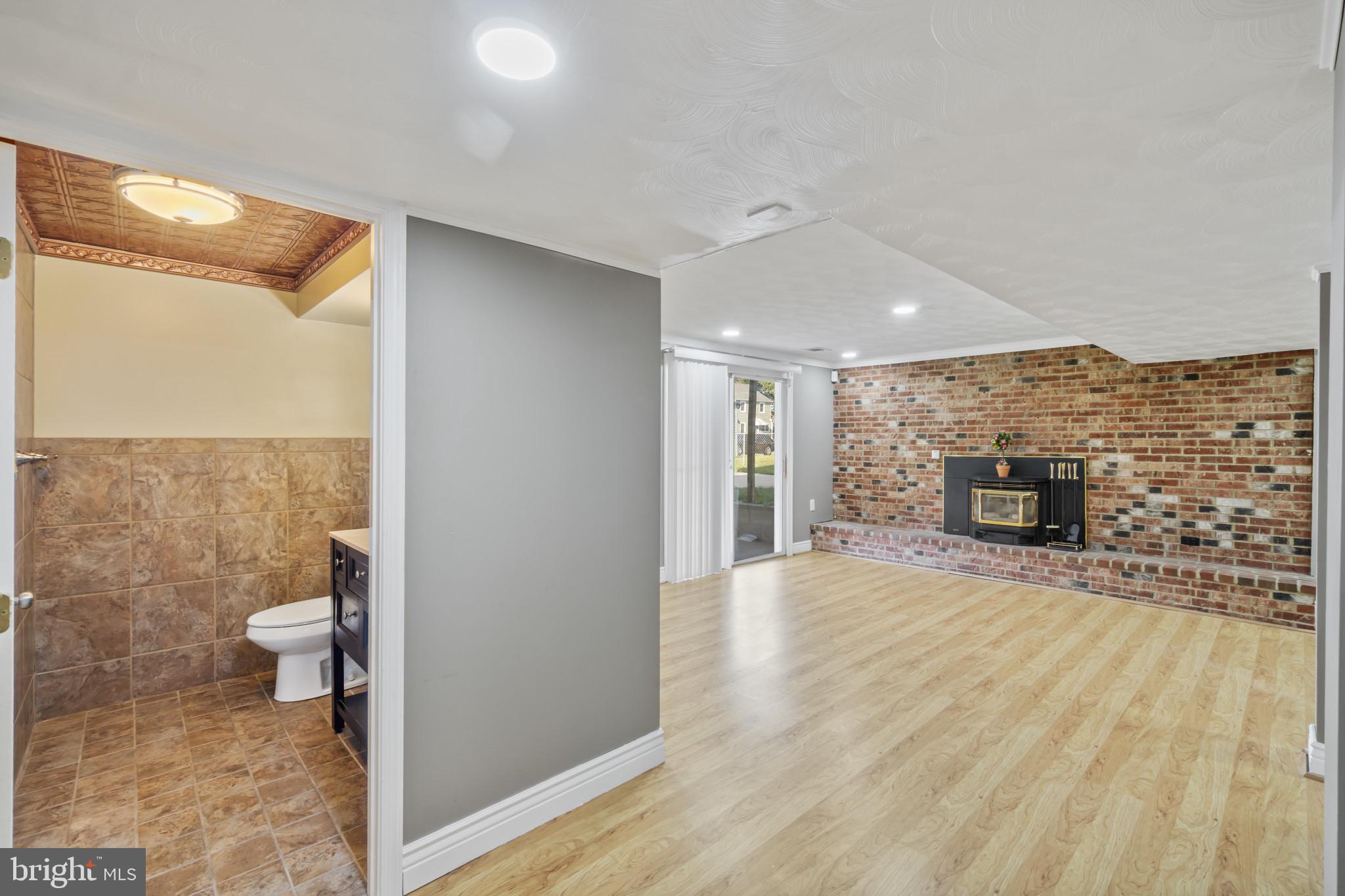 BROOKLYN PARK - Residential