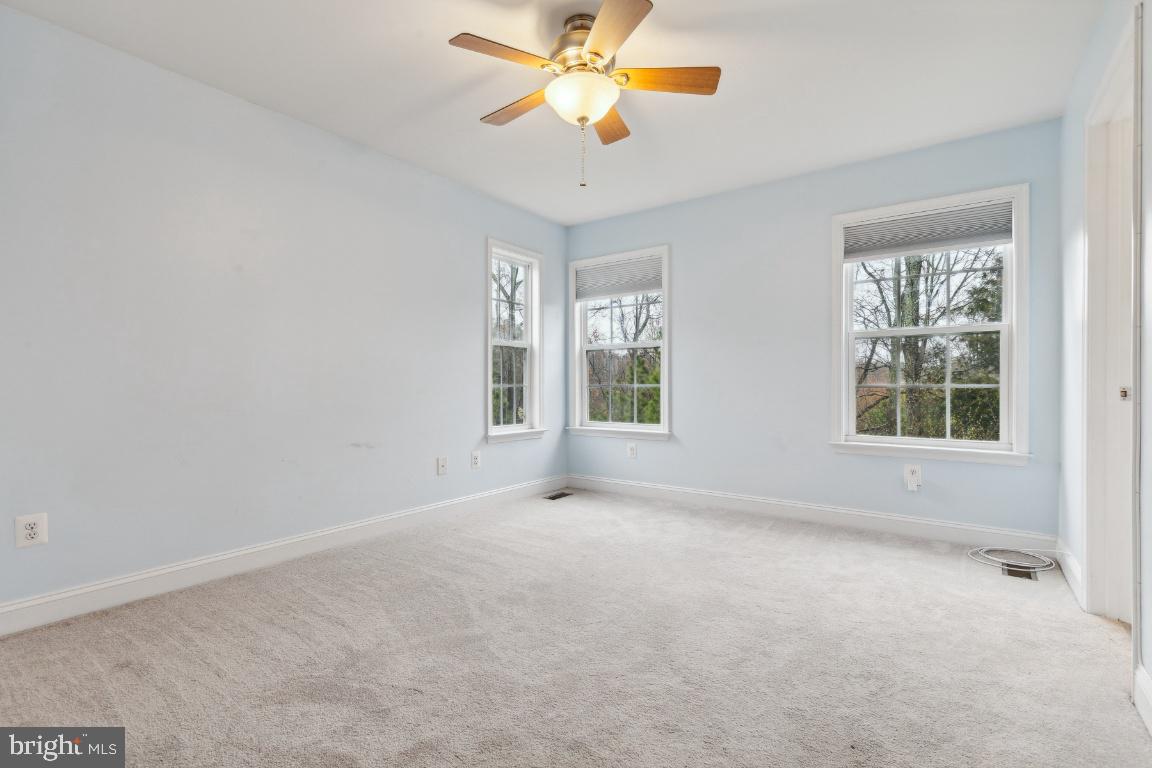 WILLOWGATE - Residential