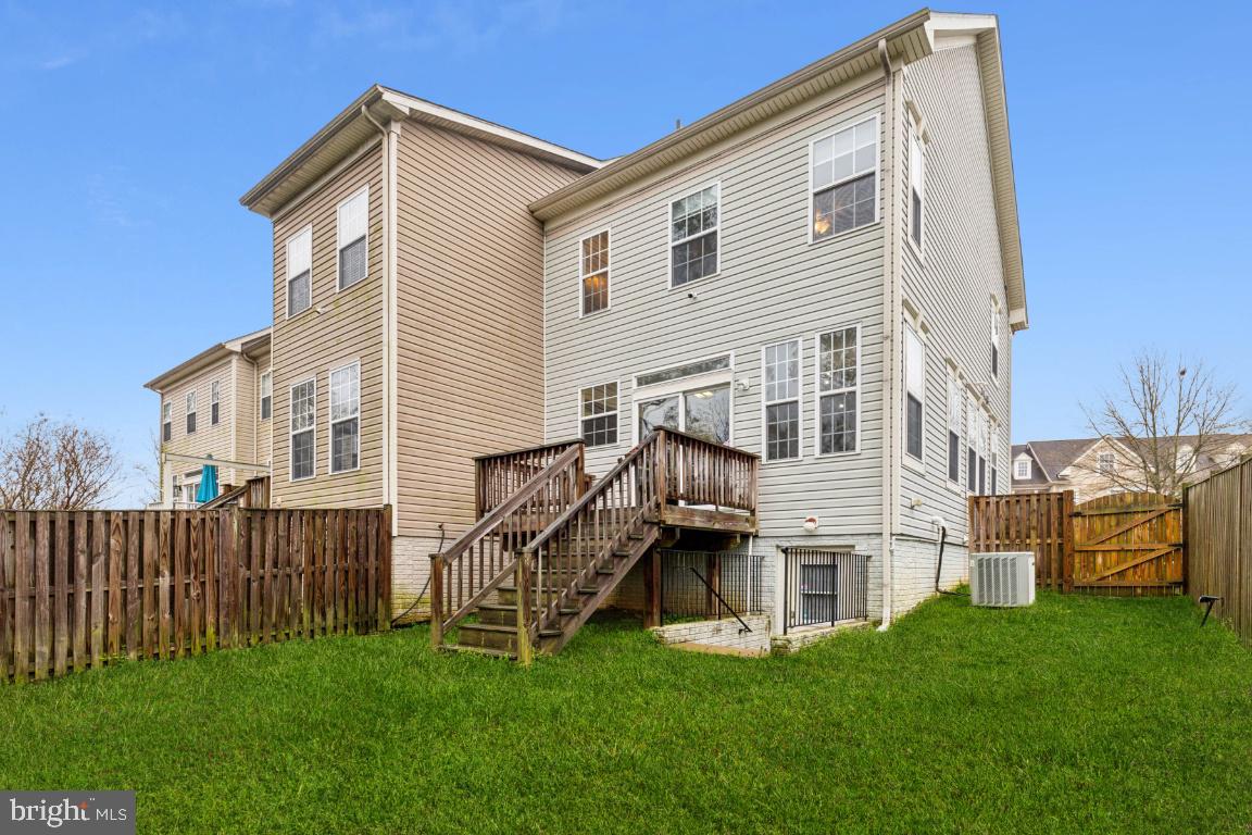 WILLOWGATE - Residential