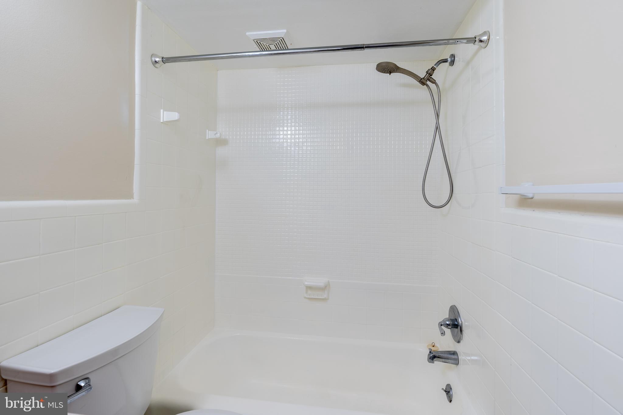 TAKOMA PARK - Residential Lease