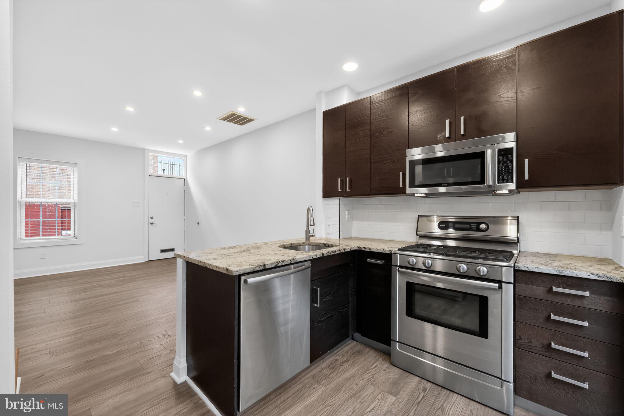 BELLA VISTA - Residential