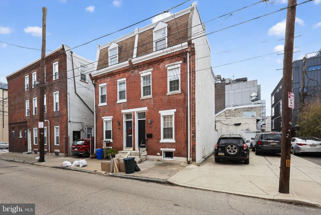 Photo of 608 Kater Street, PHILADELPHIA, PA 19147 (MLS # PAPH2607508)